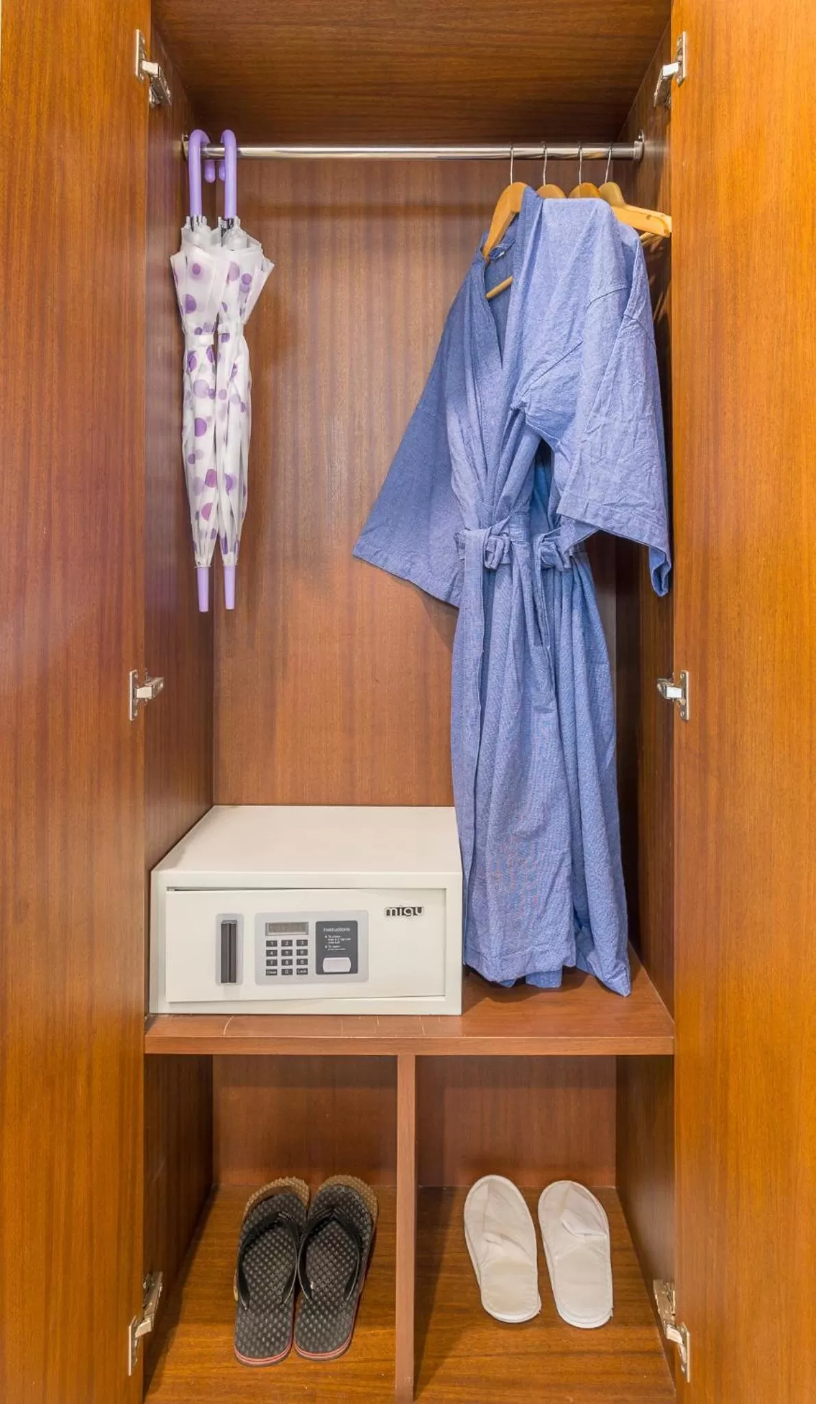 Business facilities in The Scene Cliff View Villas