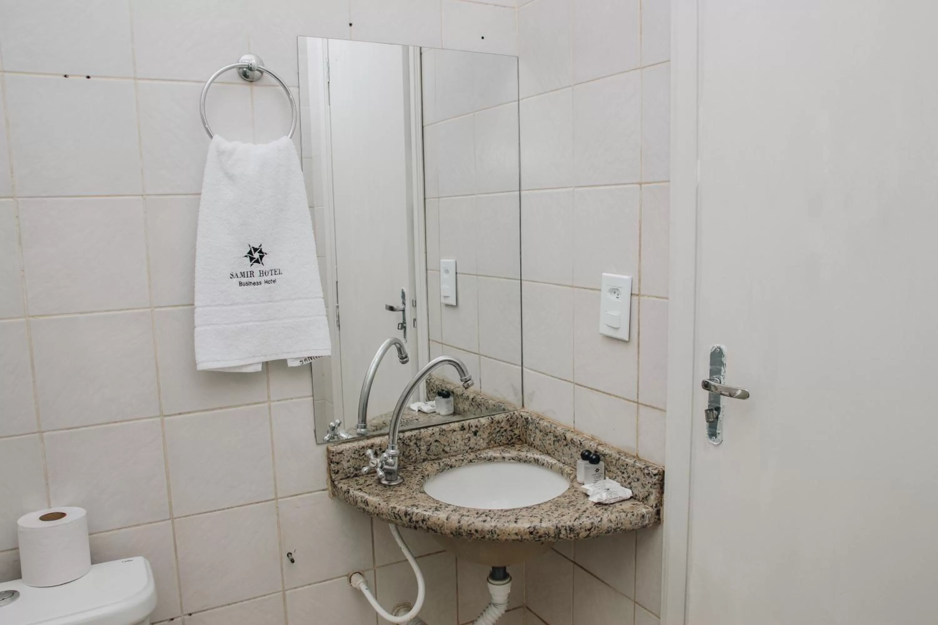 Bathroom in SAMIR HOTEL COMFORT