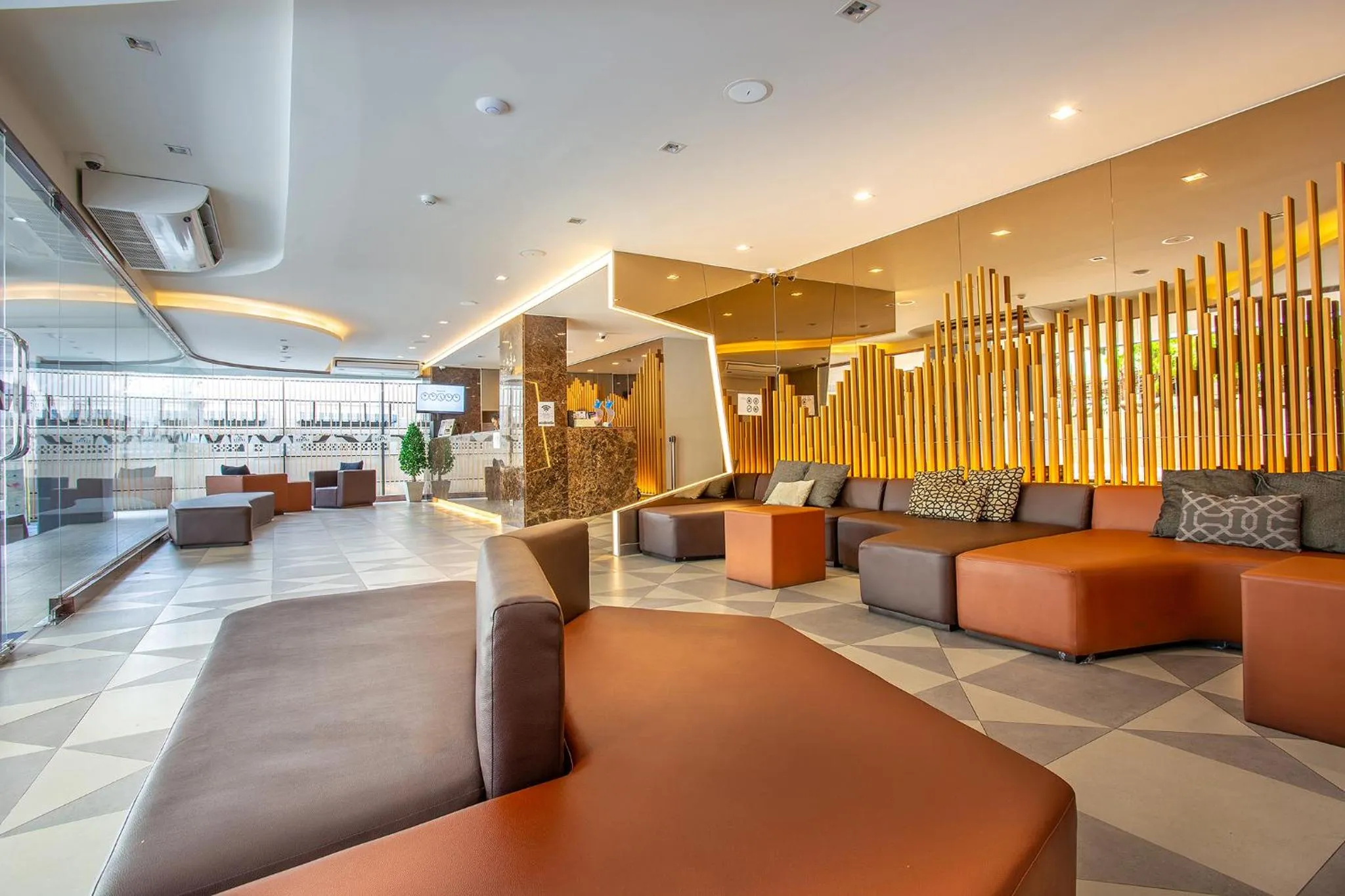 Lobby or reception in Spittze Hotel Pratunam