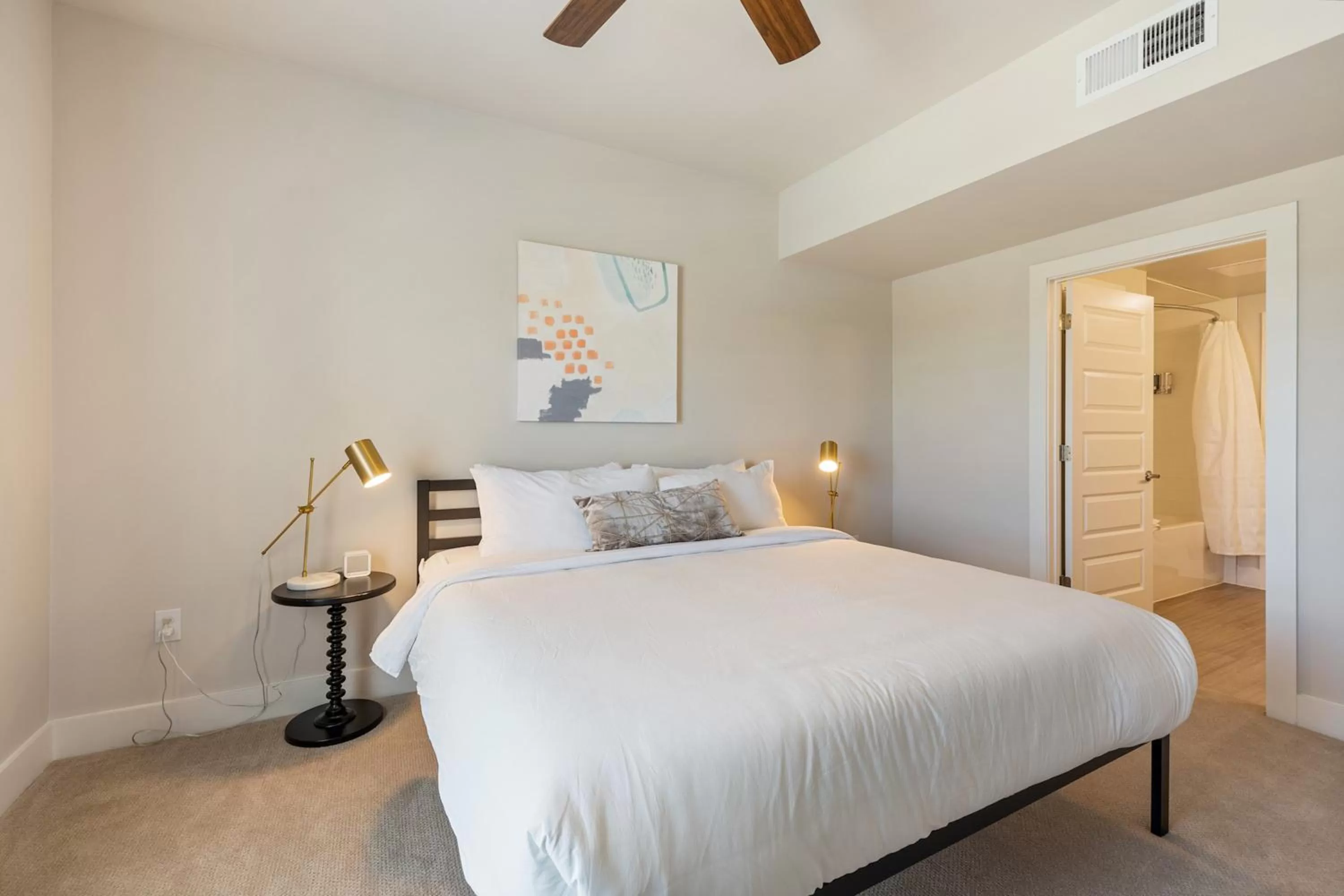 Bed in Kasa Southeast-Airport Austin