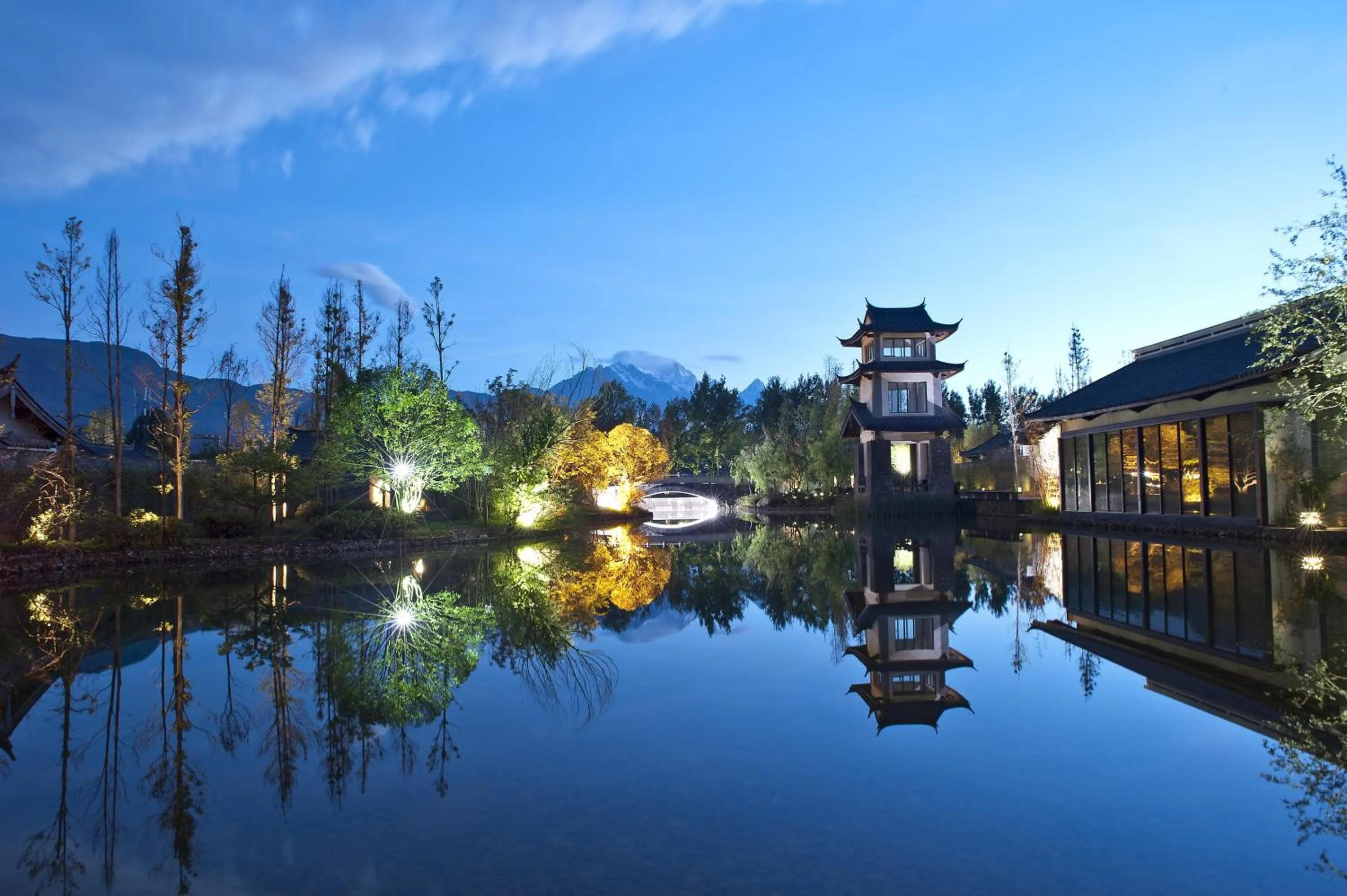 Property building in Pullman Lijiang Resort & Spa