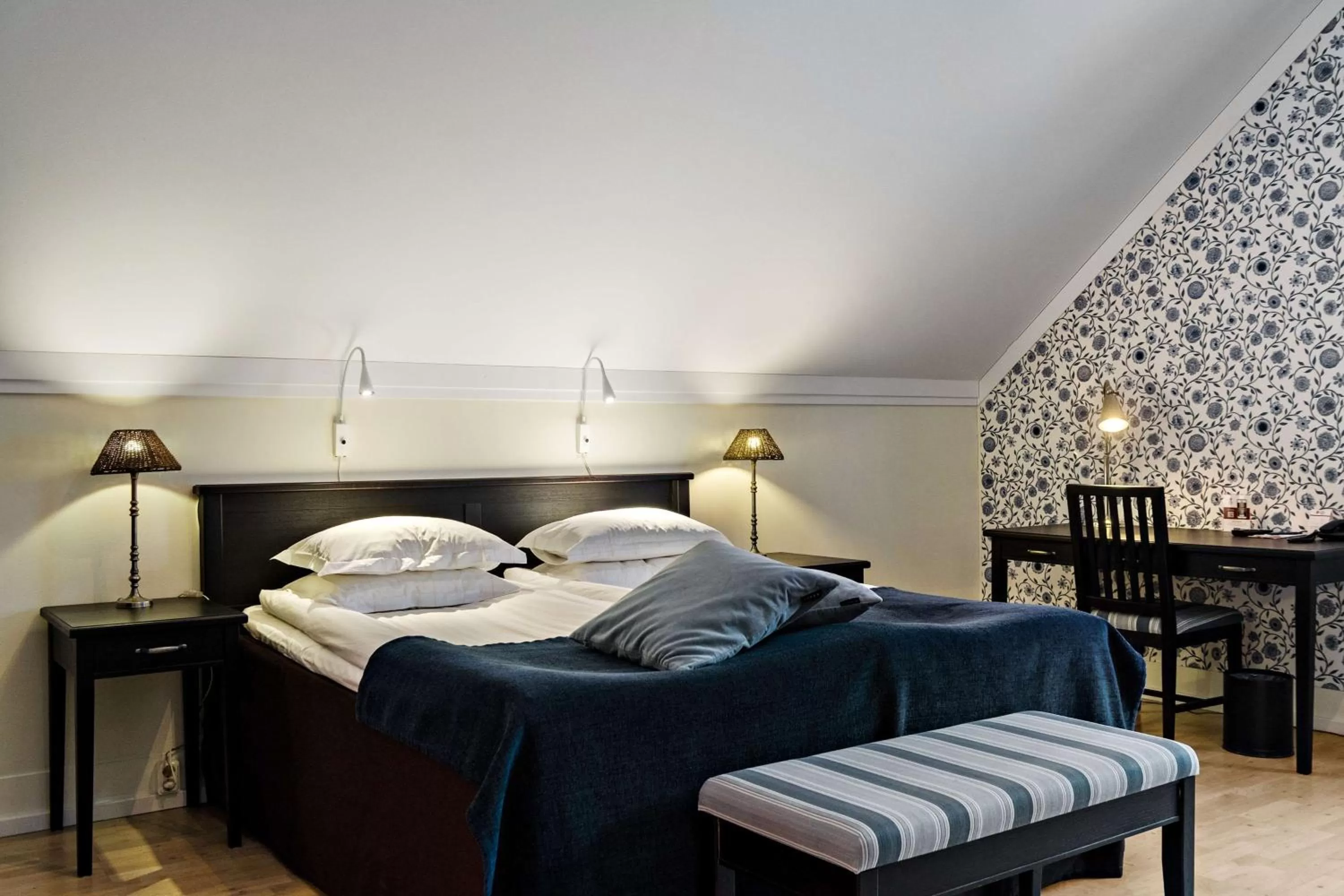 Photo of the whole room, Bed in Best Western Plus Edward Hotel