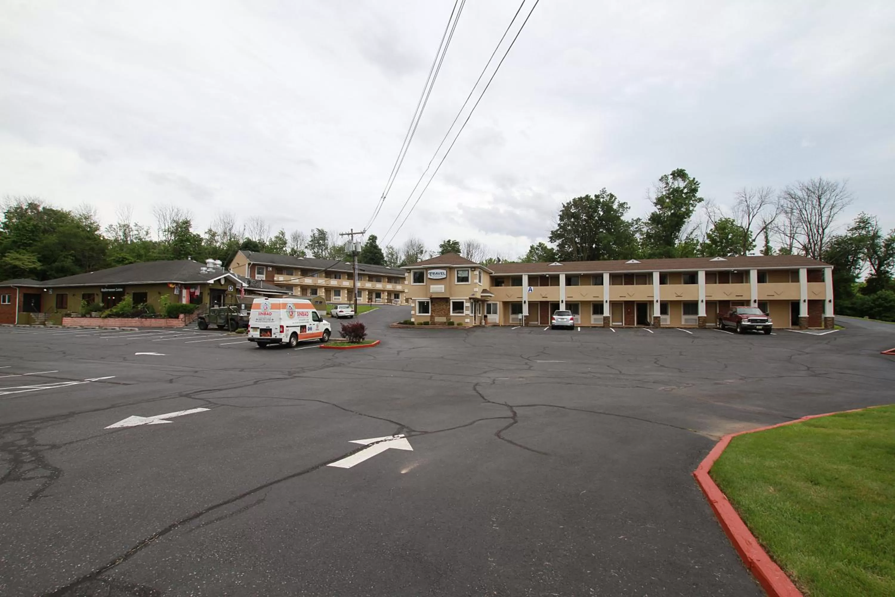 Property building in Travel Inn & Suites Flemington