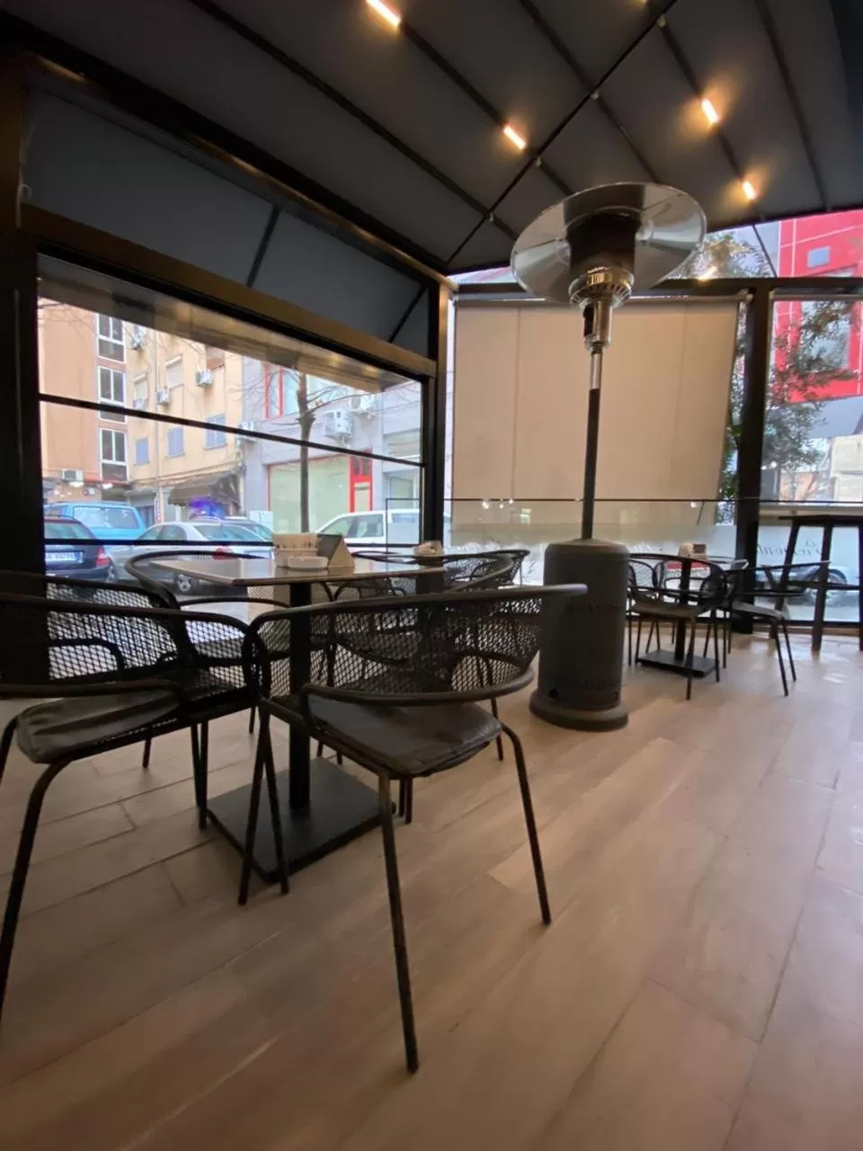 Restaurant/Places to Eat in Hotel Piemonte