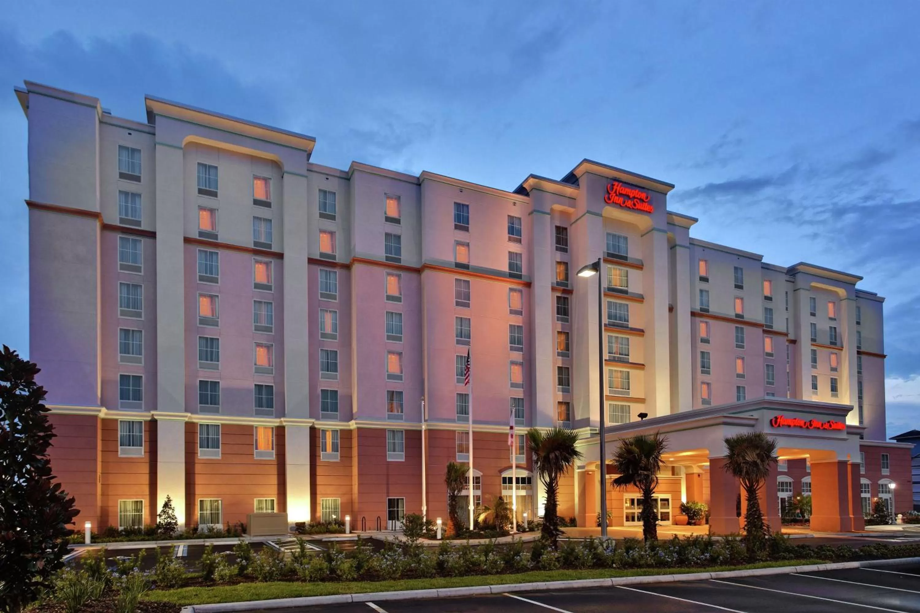Property building in Hampton Inn & Suites Orlando Airport at Gateway Village