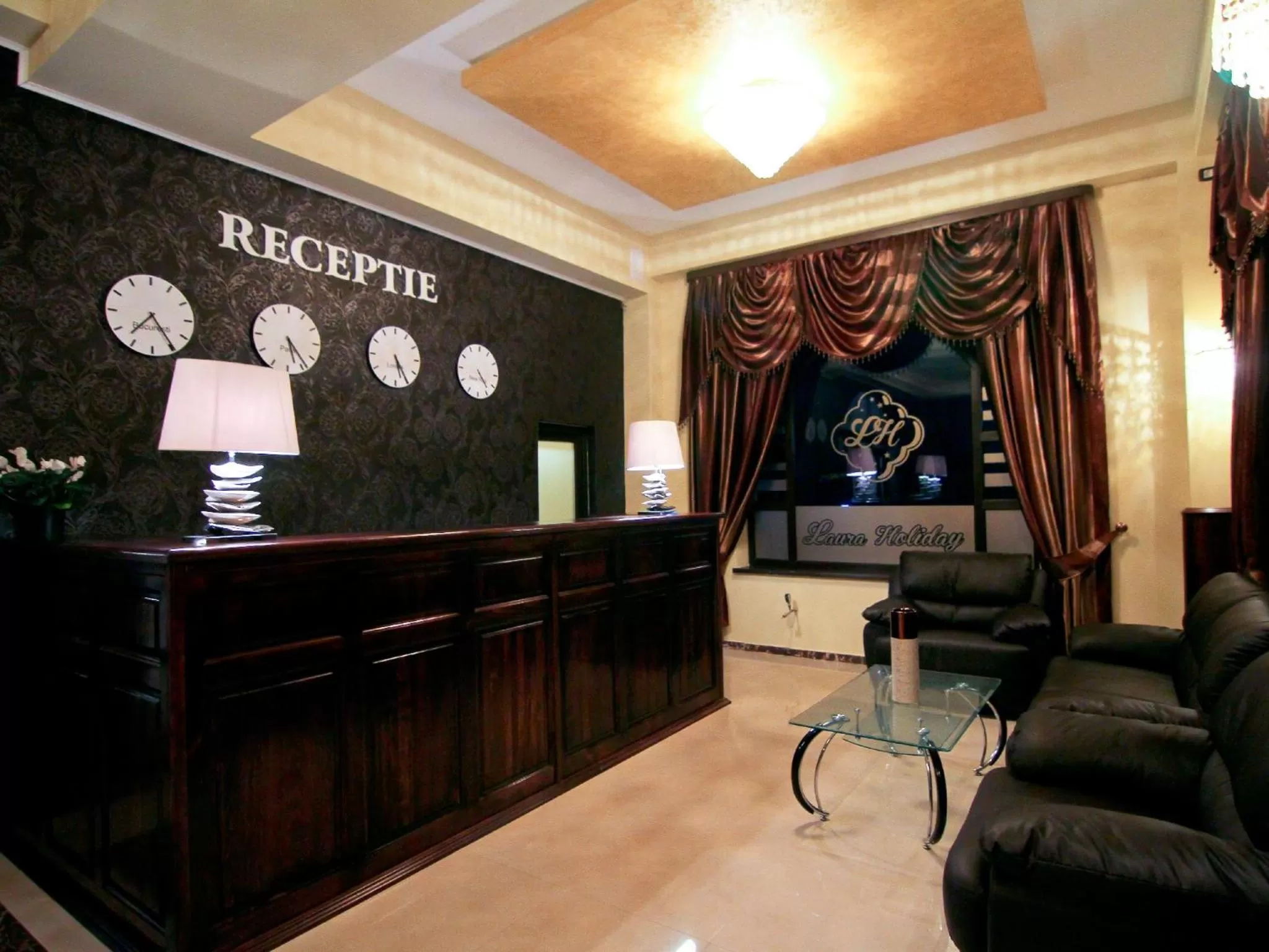 Lobby or reception, Lobby/Reception in Laura Holiday