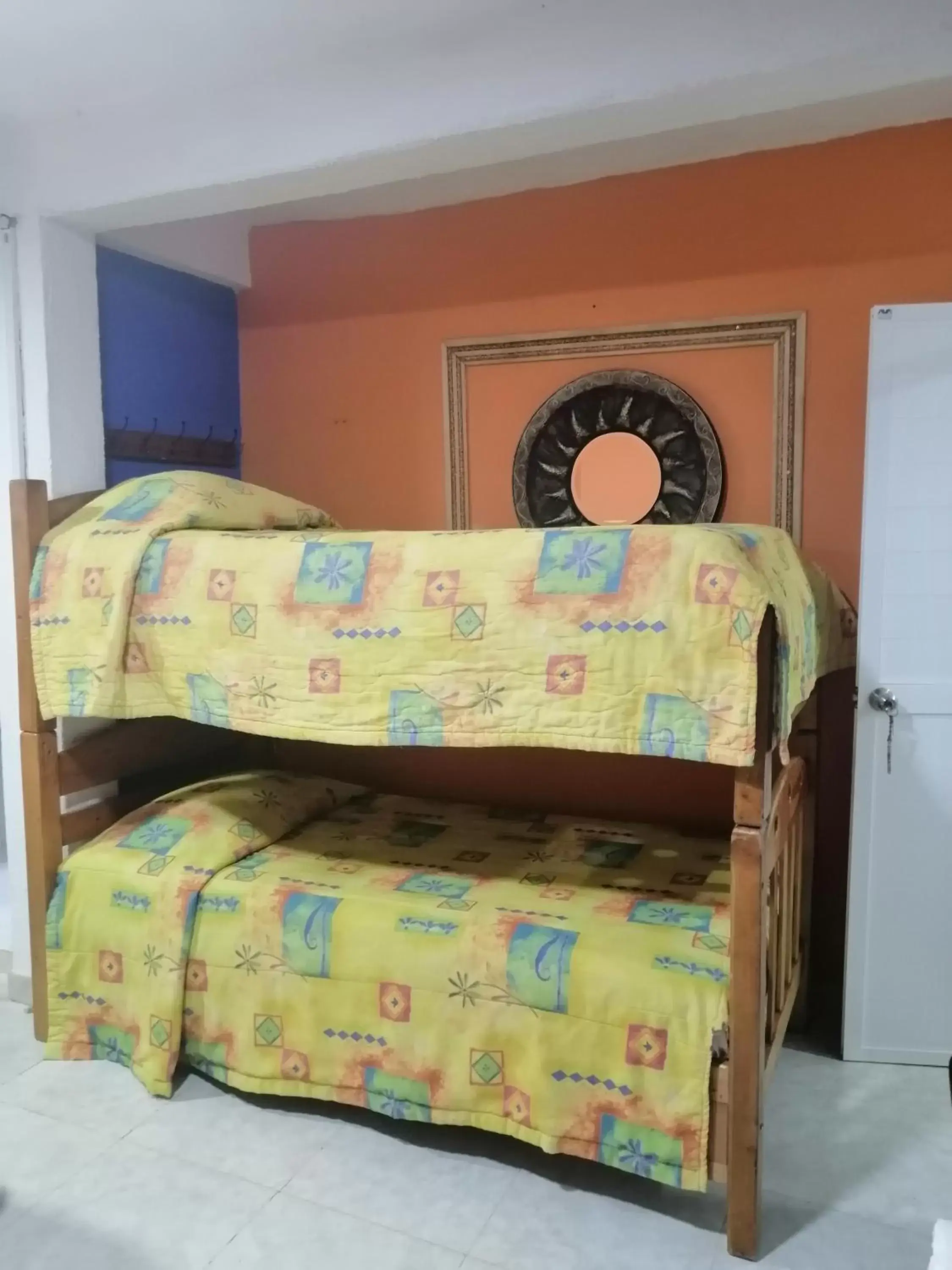 Quadruple Room with Private Bathroom in Casa Royal Palm Inn Quadruple Room with Private Bathroom in Casa Royal Palm Inn