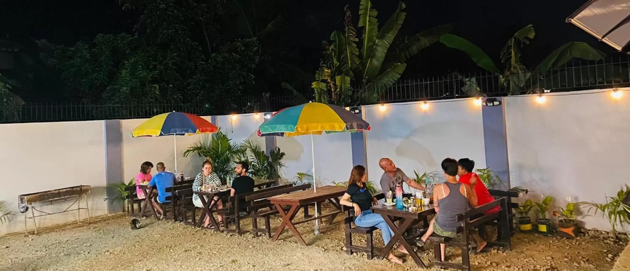 Mongki's Pensionhouse