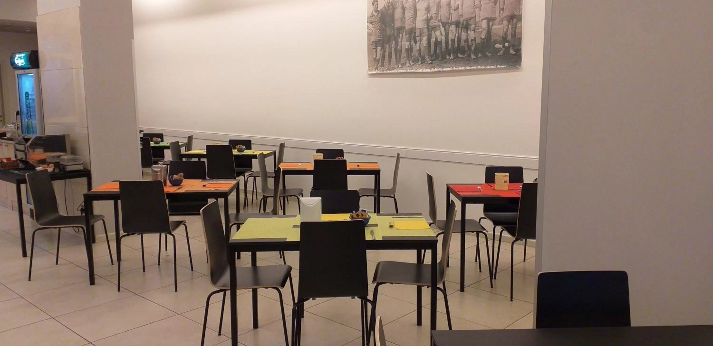 Restaurant/places to eat in Hotel Lux