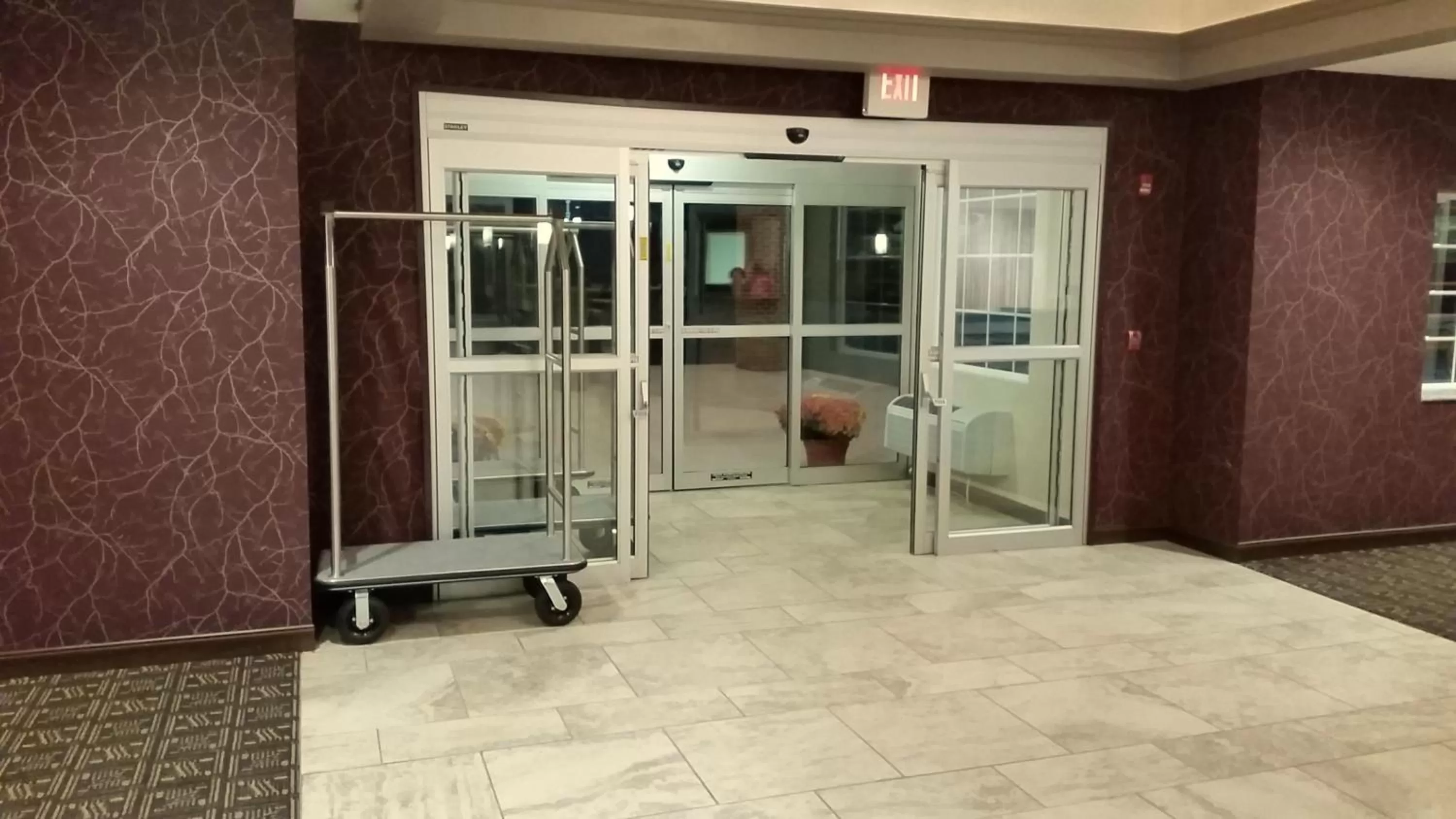 Facade/entrance in Wingate by Wyndham Elkins