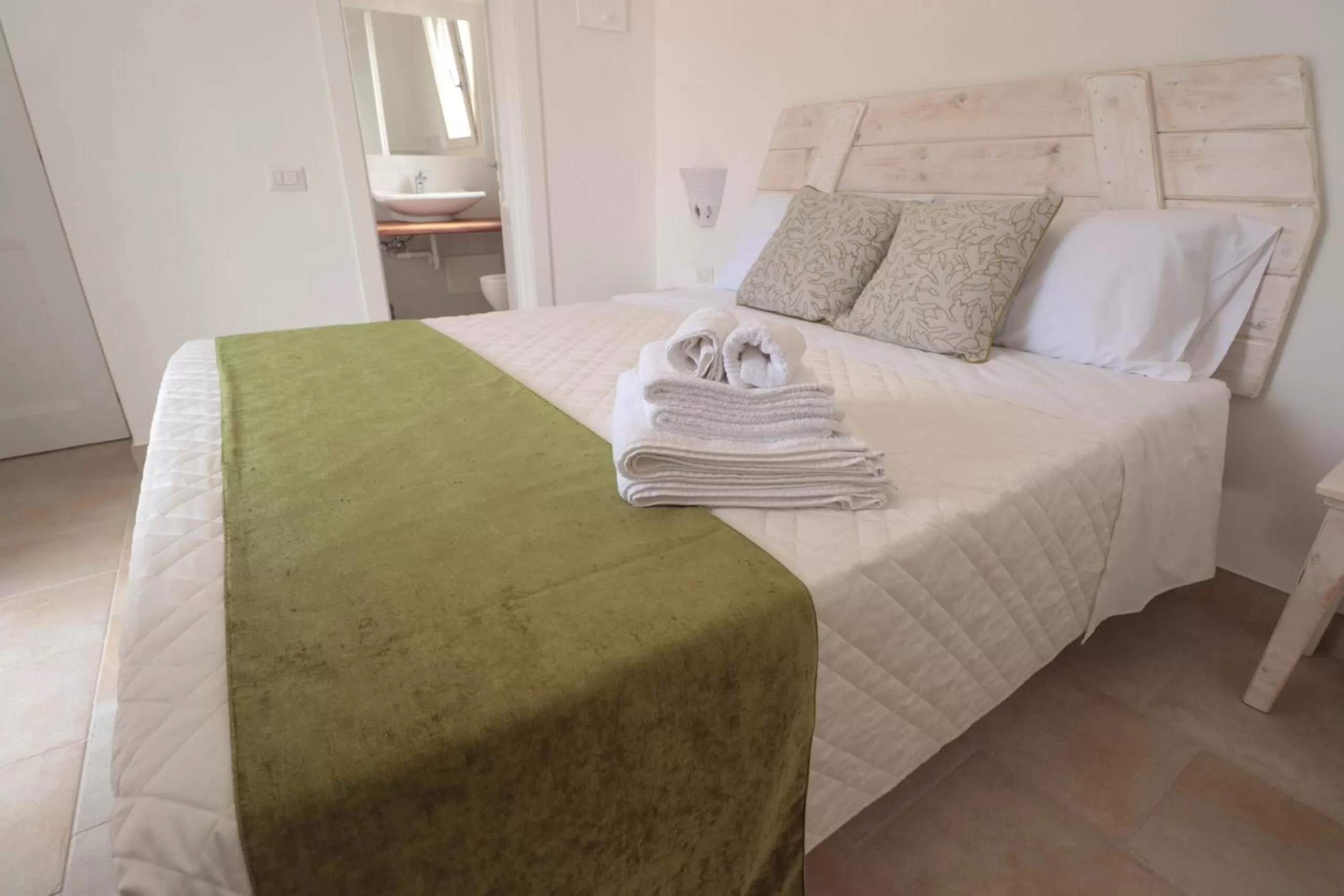 Bedroom, Bed in B&B Limone