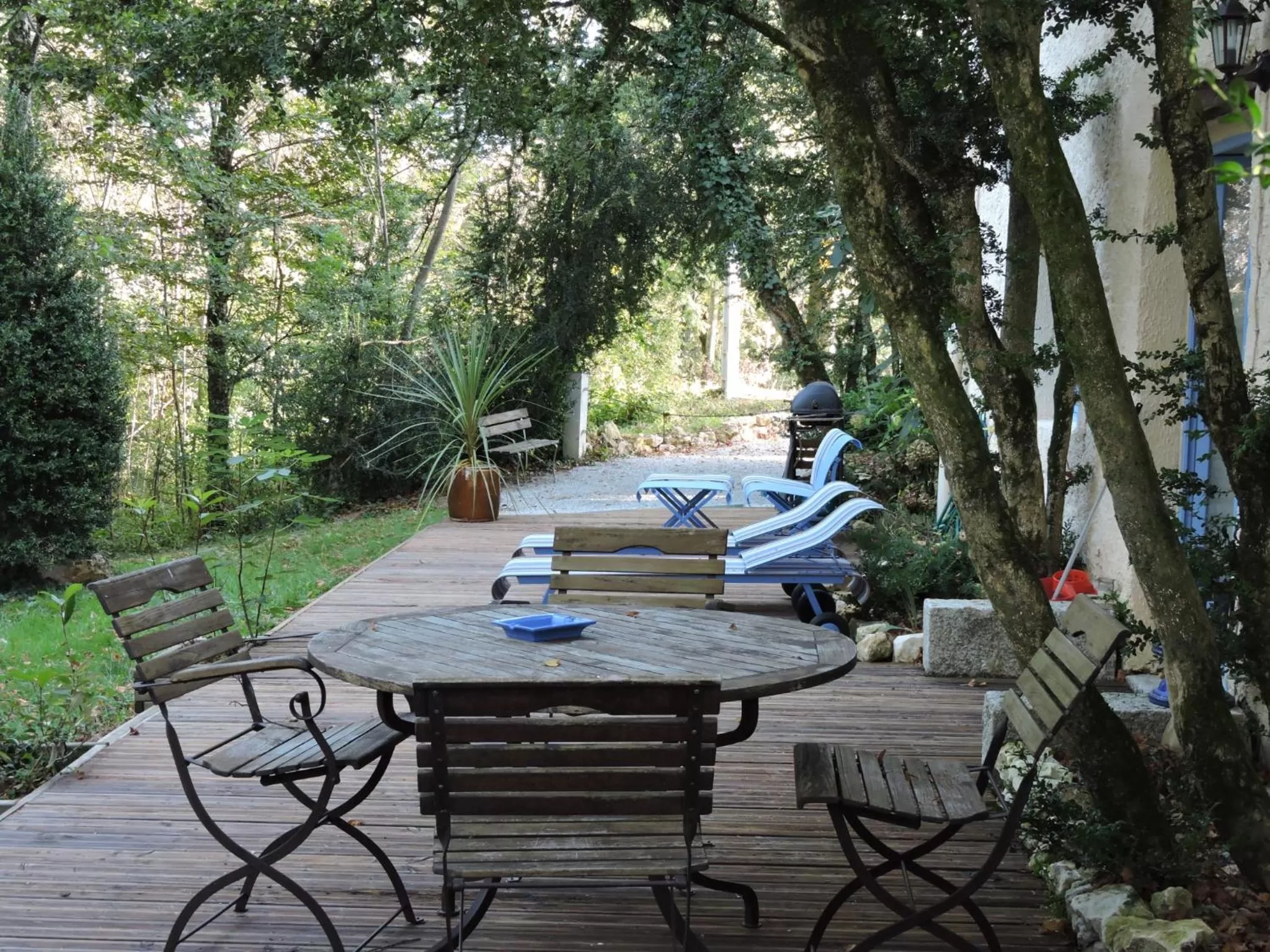 Patio in Domaine Le Castelet