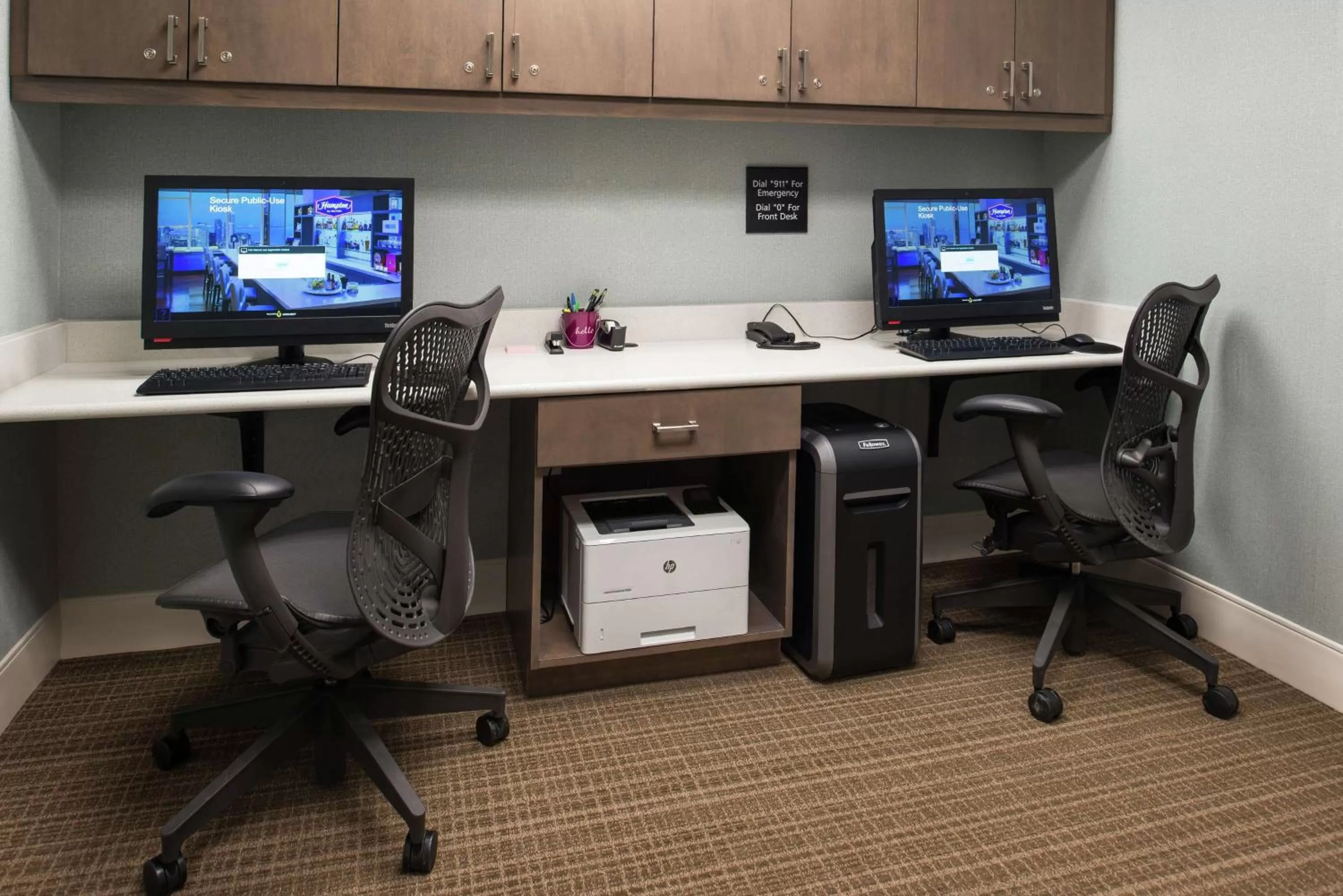 Business facilities in Hampton Inn Benson