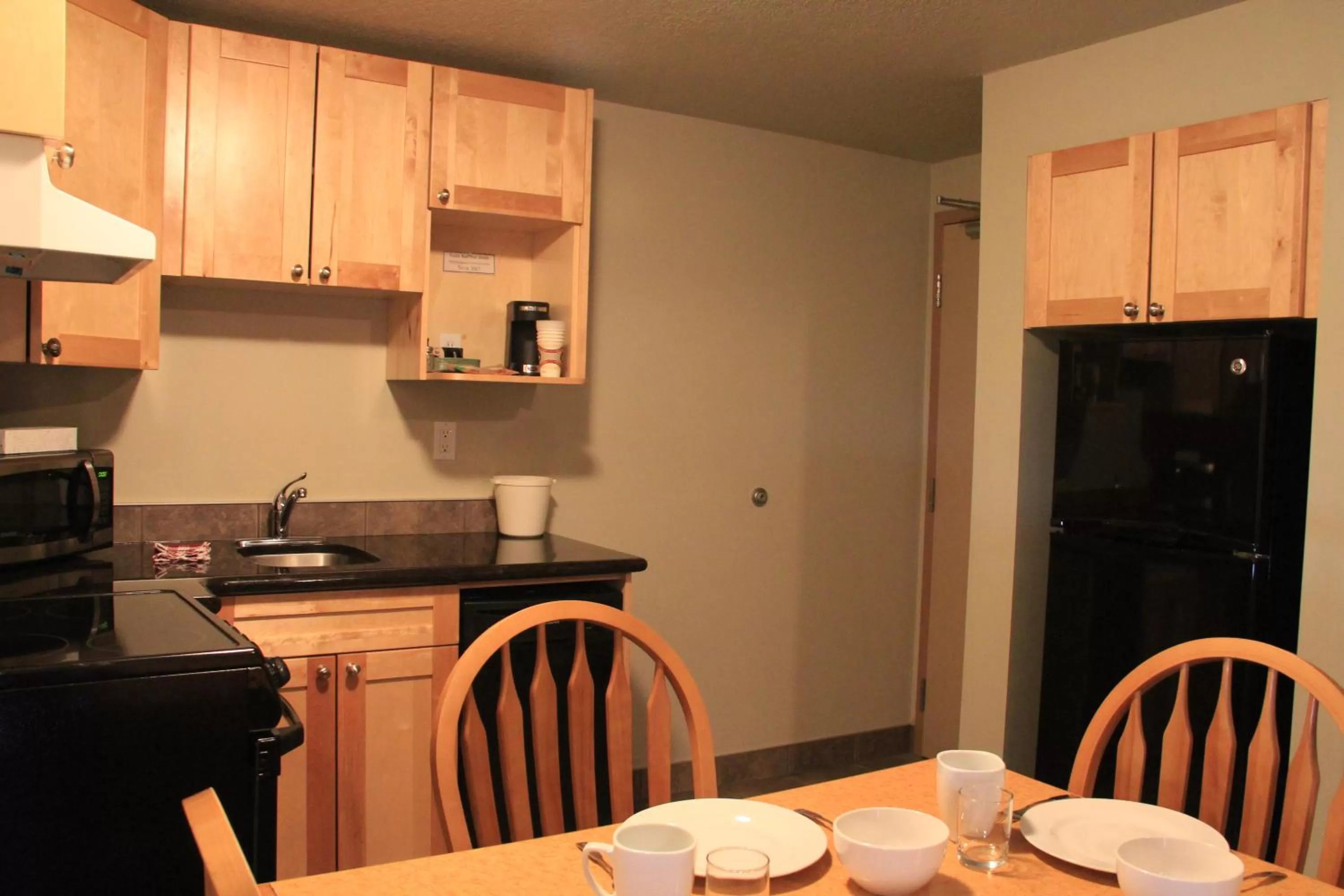 Kitchen or kitchenette in Waterton Lakes Lodge Resort