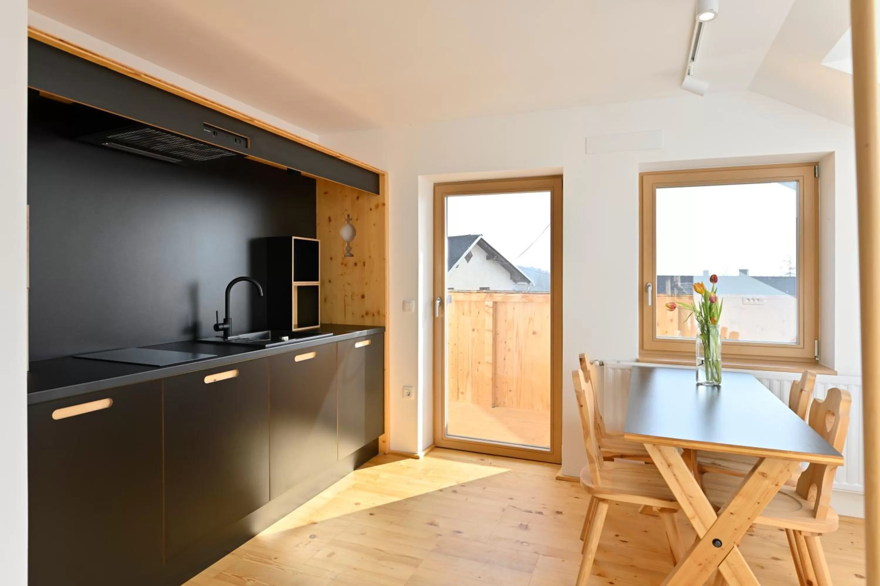 Kitchen or kitchenette in Eko Glamping Resort Krištof