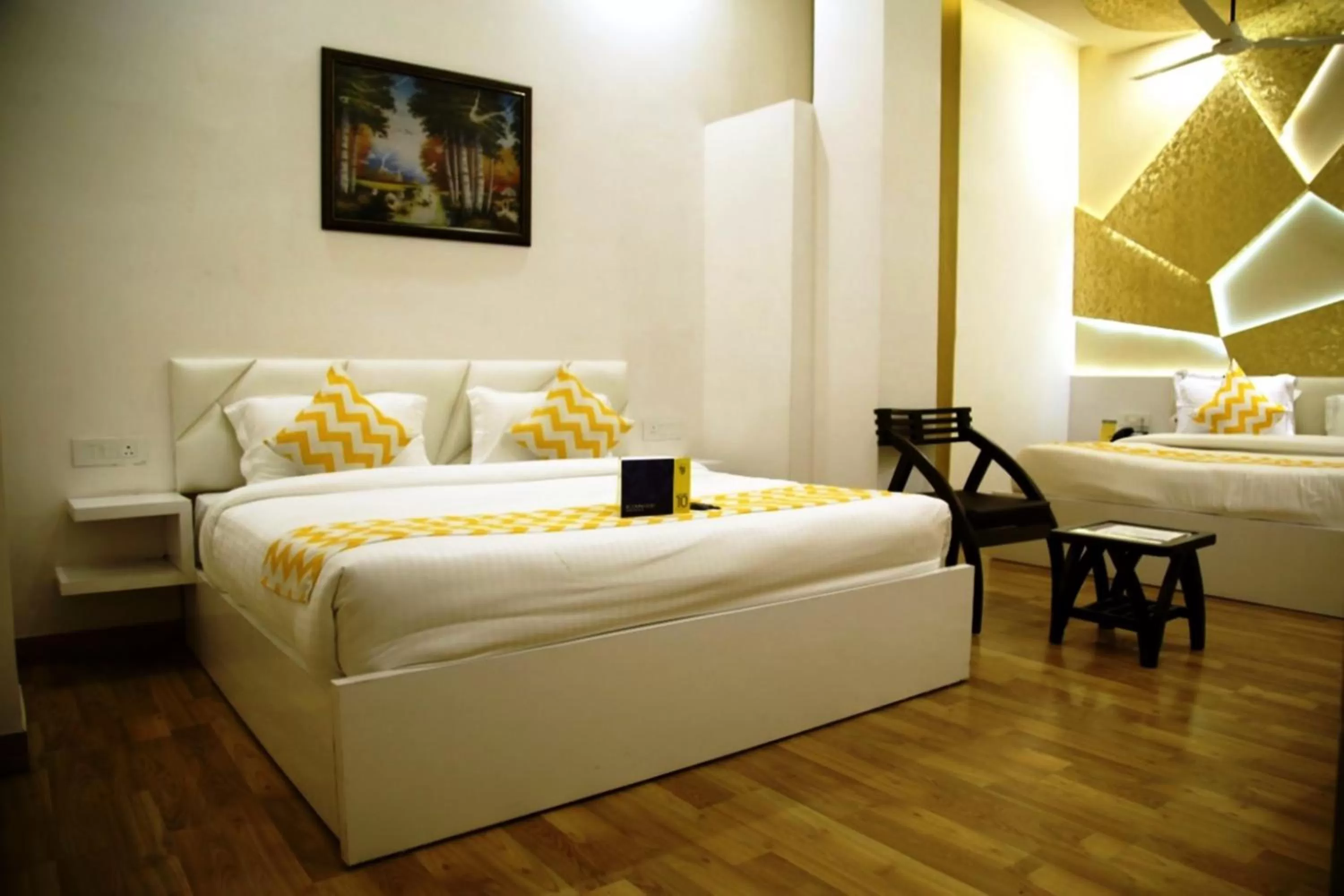 Bed in DIEU Sallow royal suites