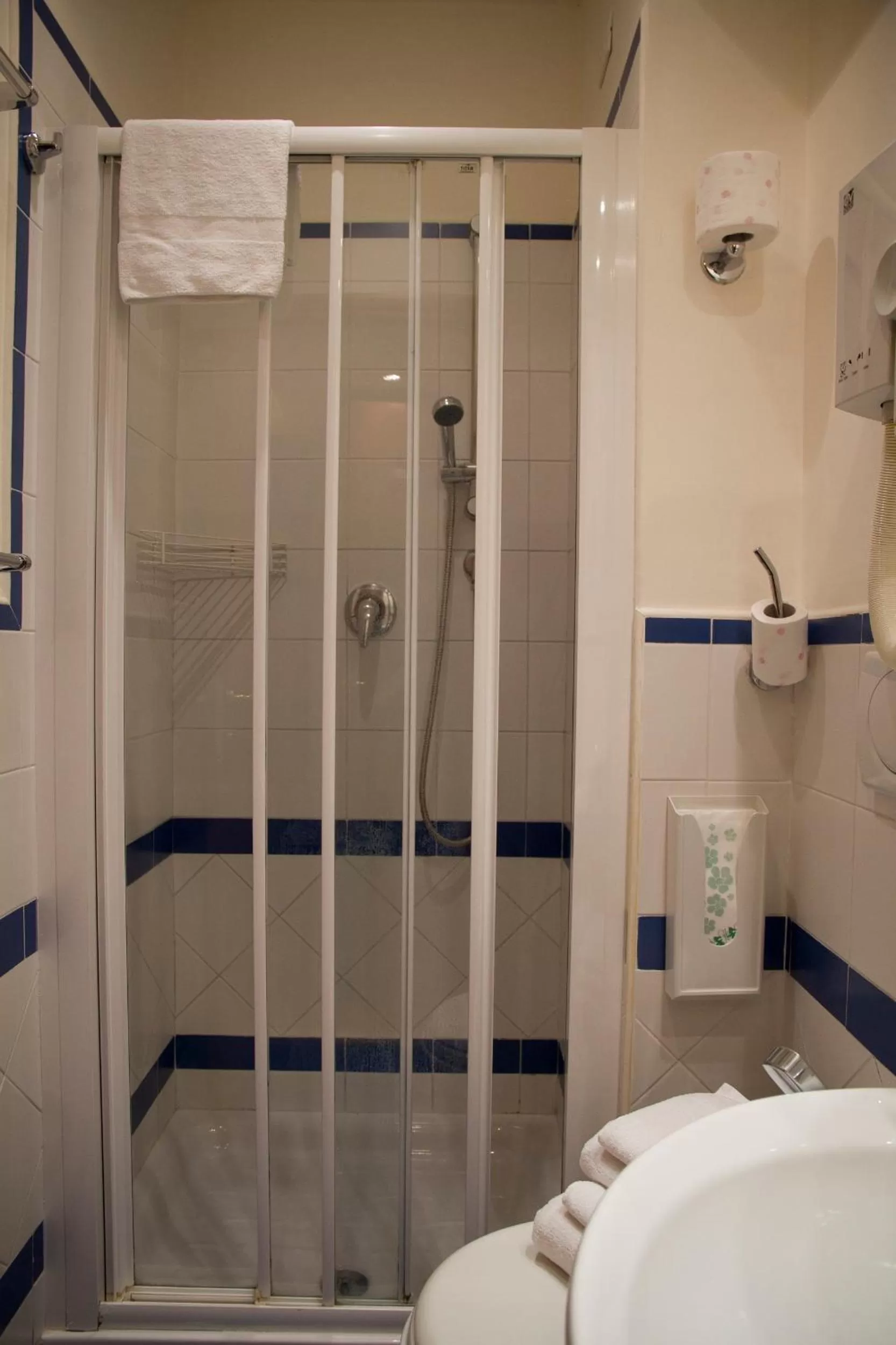 Bathroom in San Peter Rome B&B