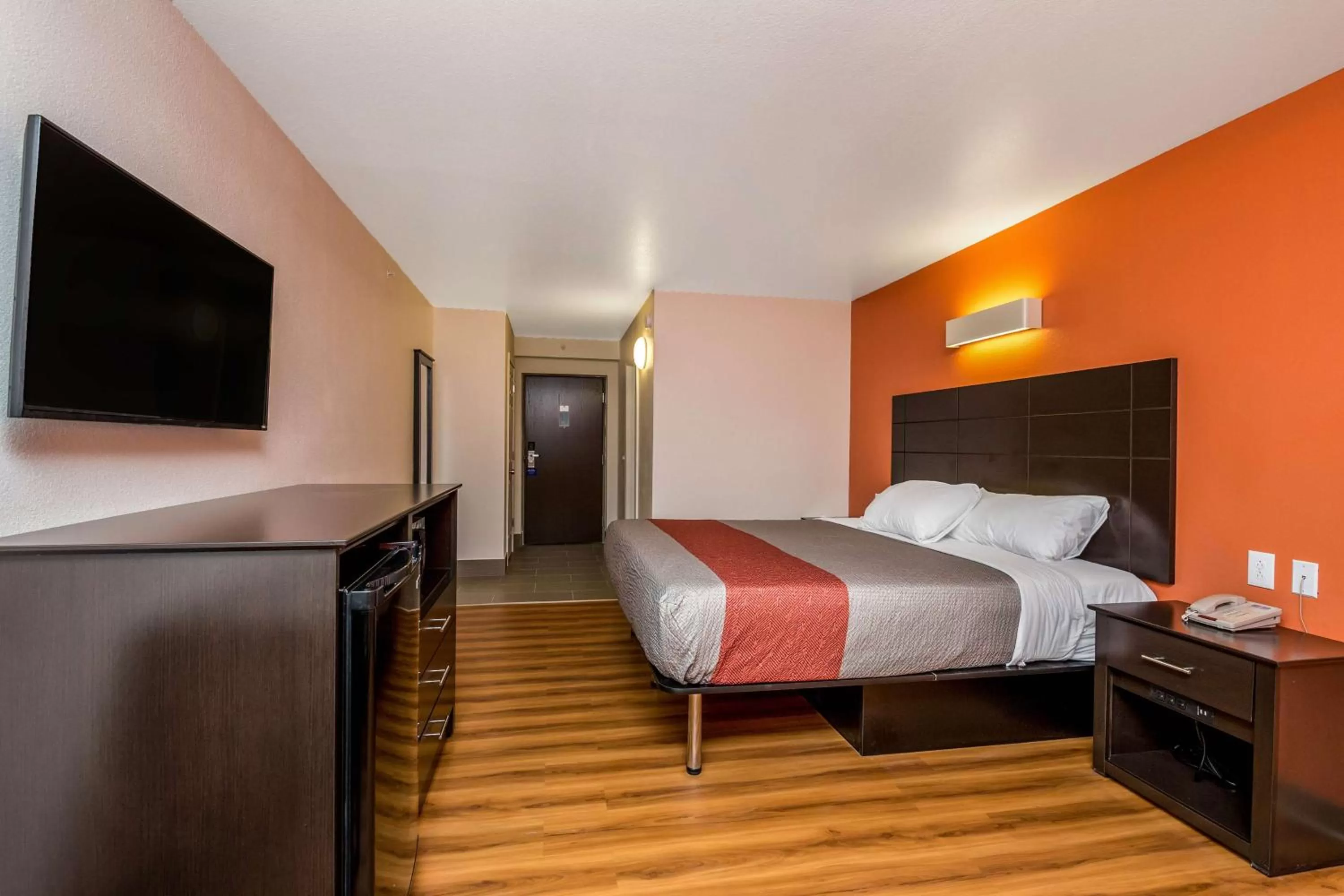 Bedroom, Bed in Motel 6 Peoria