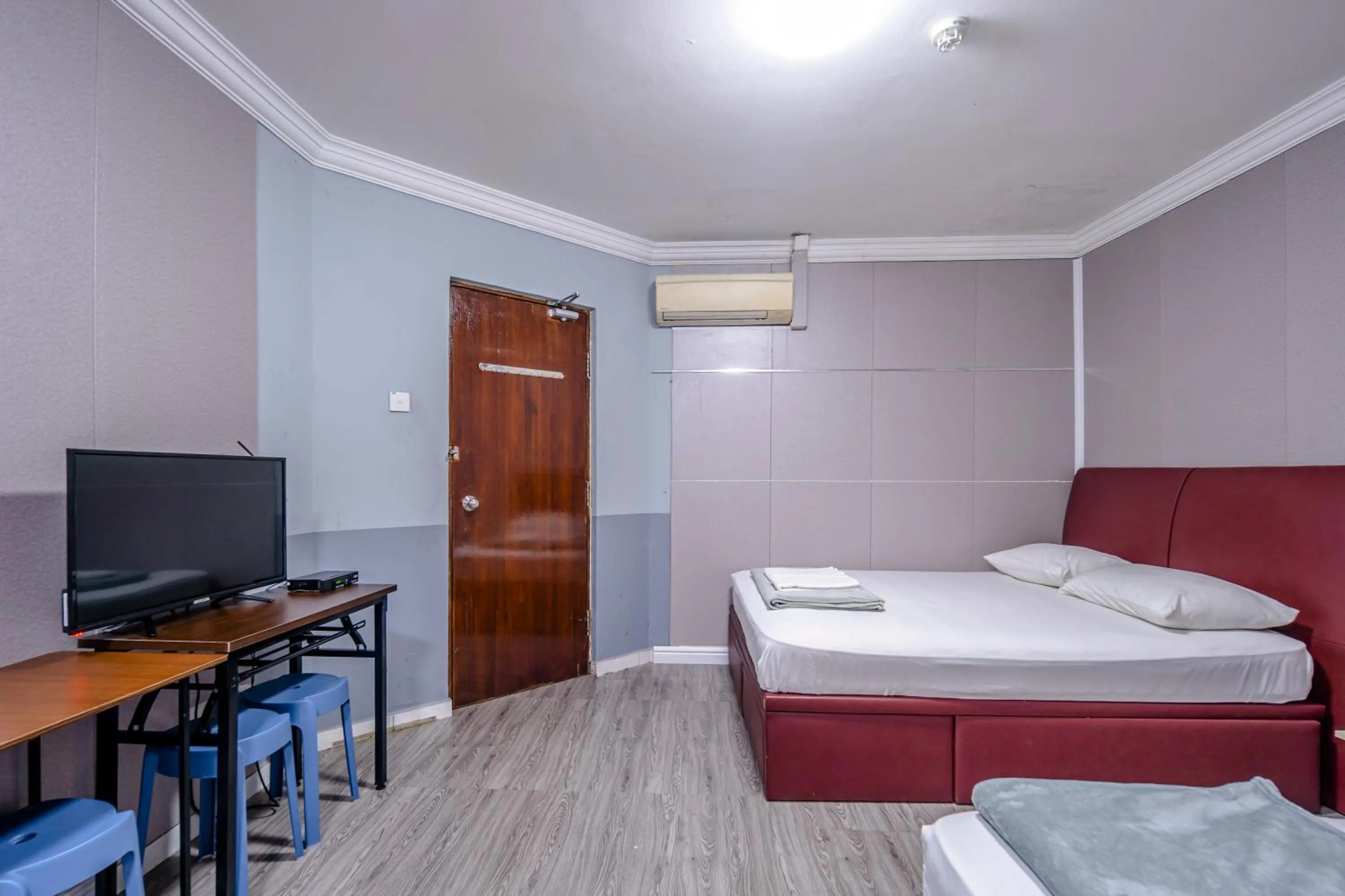 Bedroom, Bed in K Hotel 8