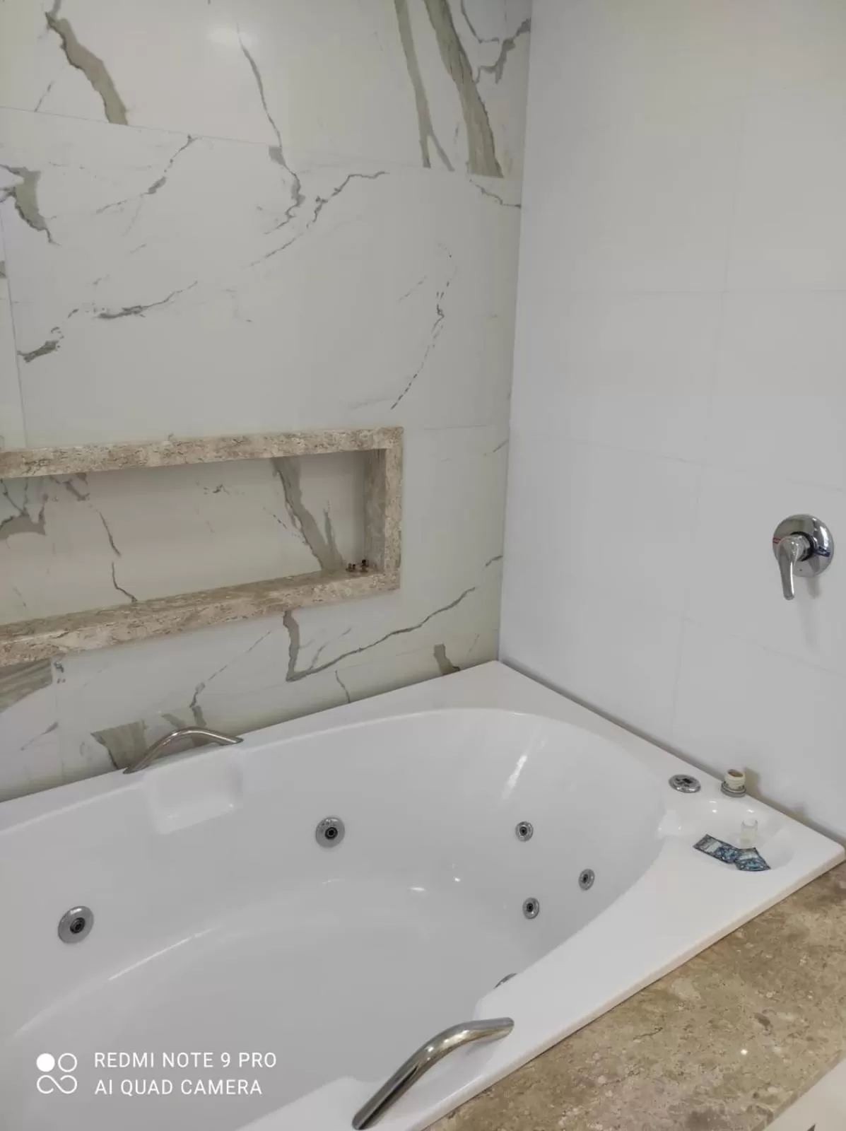 Hot Tub in Hotel Serrano