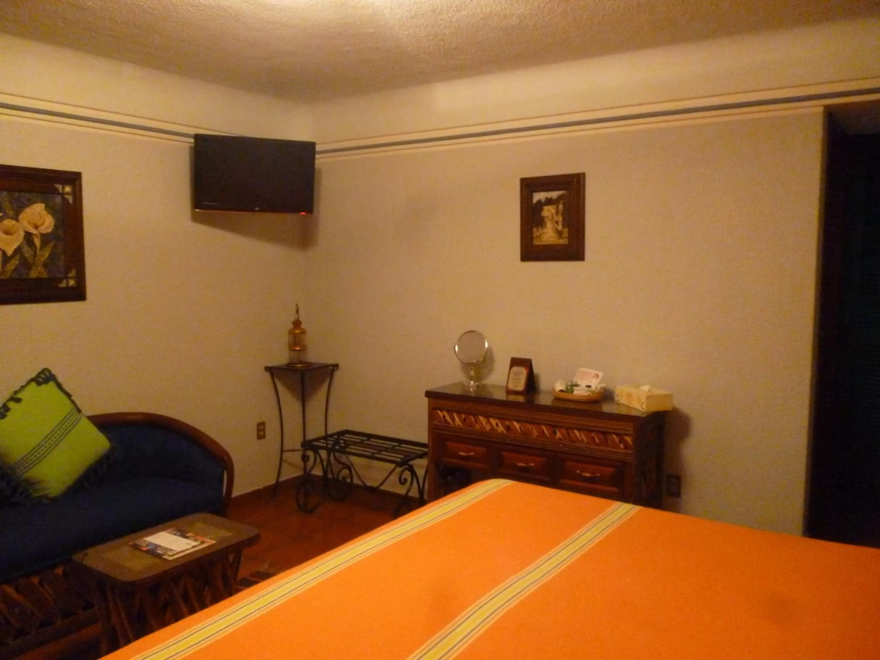 Photo of the whole room, Bed in Hotel Boutique Parador San Miguel Oaxaca