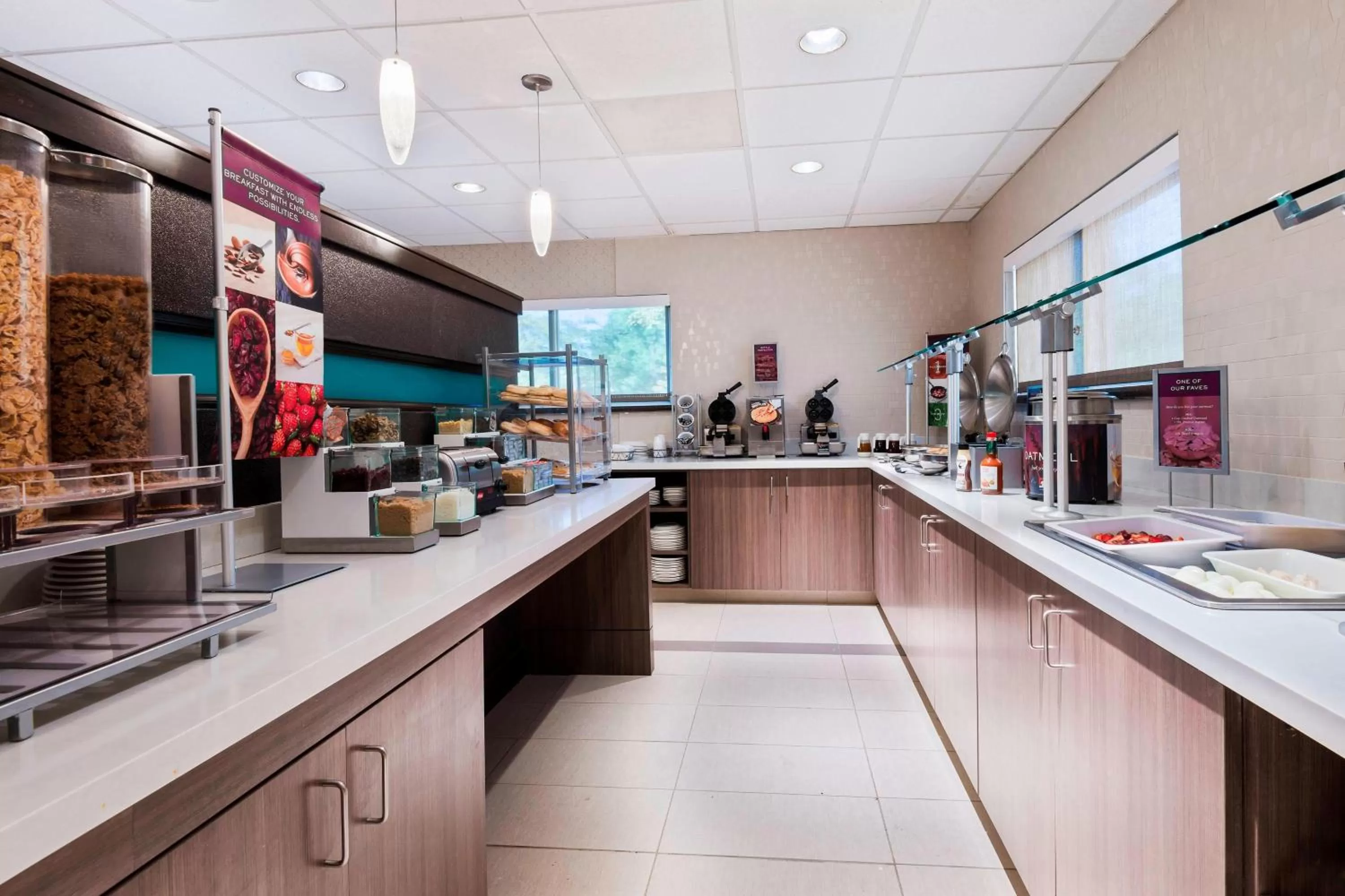 Breakfast in Residence Inn Tallahassee North I-10 Capital Circle