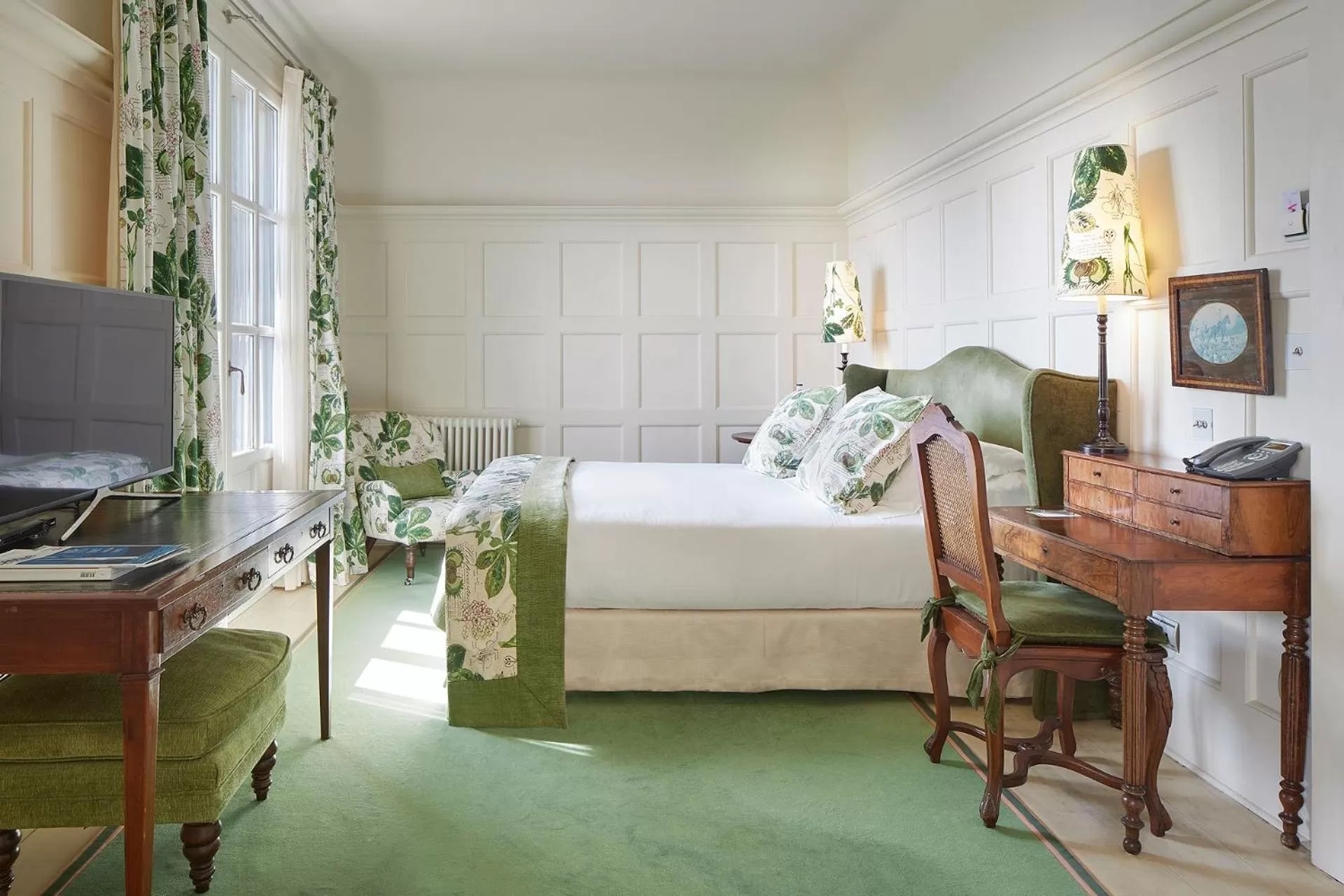 Photo of the whole room, Bed in Hotel Iturregi