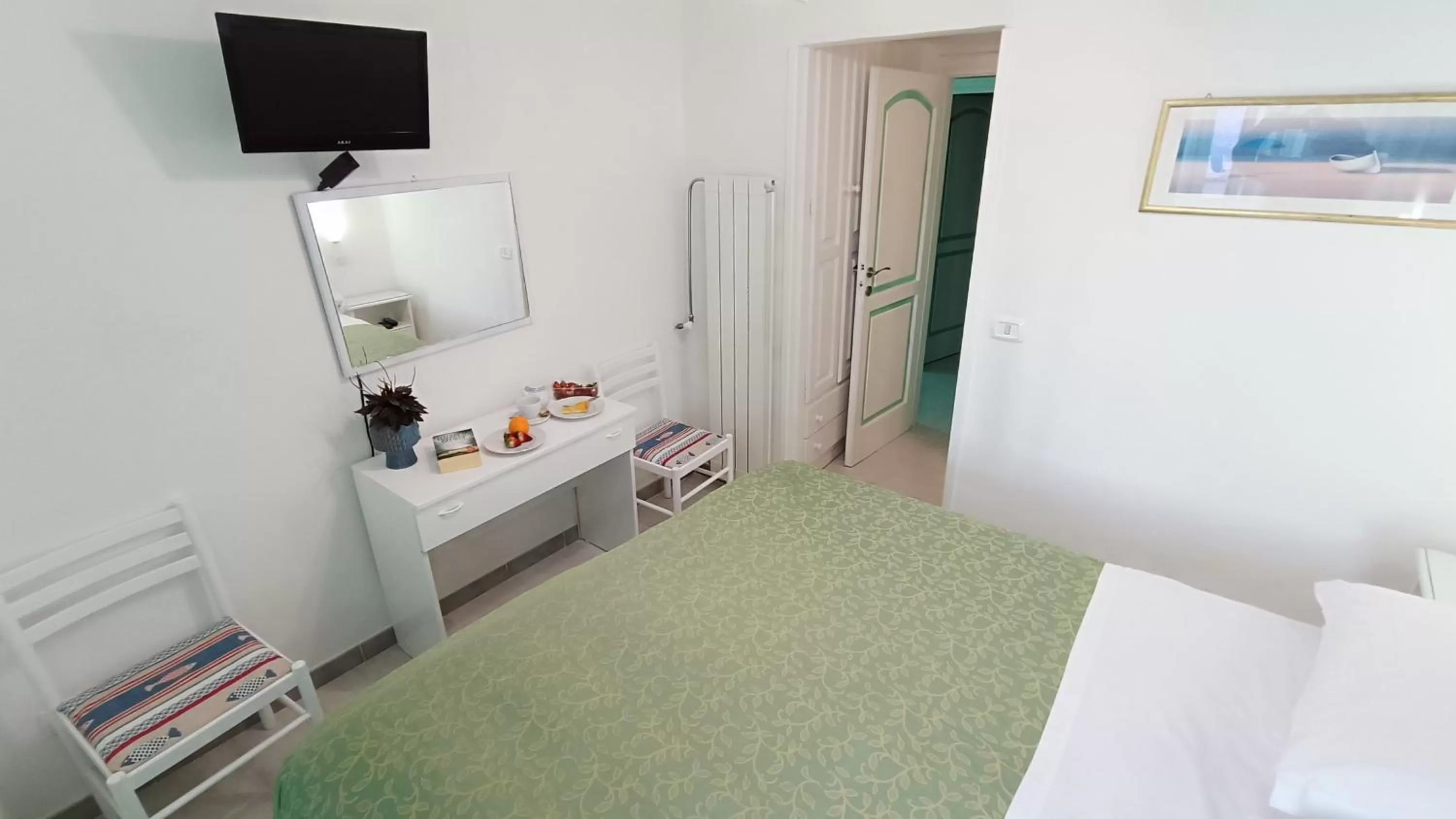 Photo of the whole room, Bed in Hotel Casa Nicola