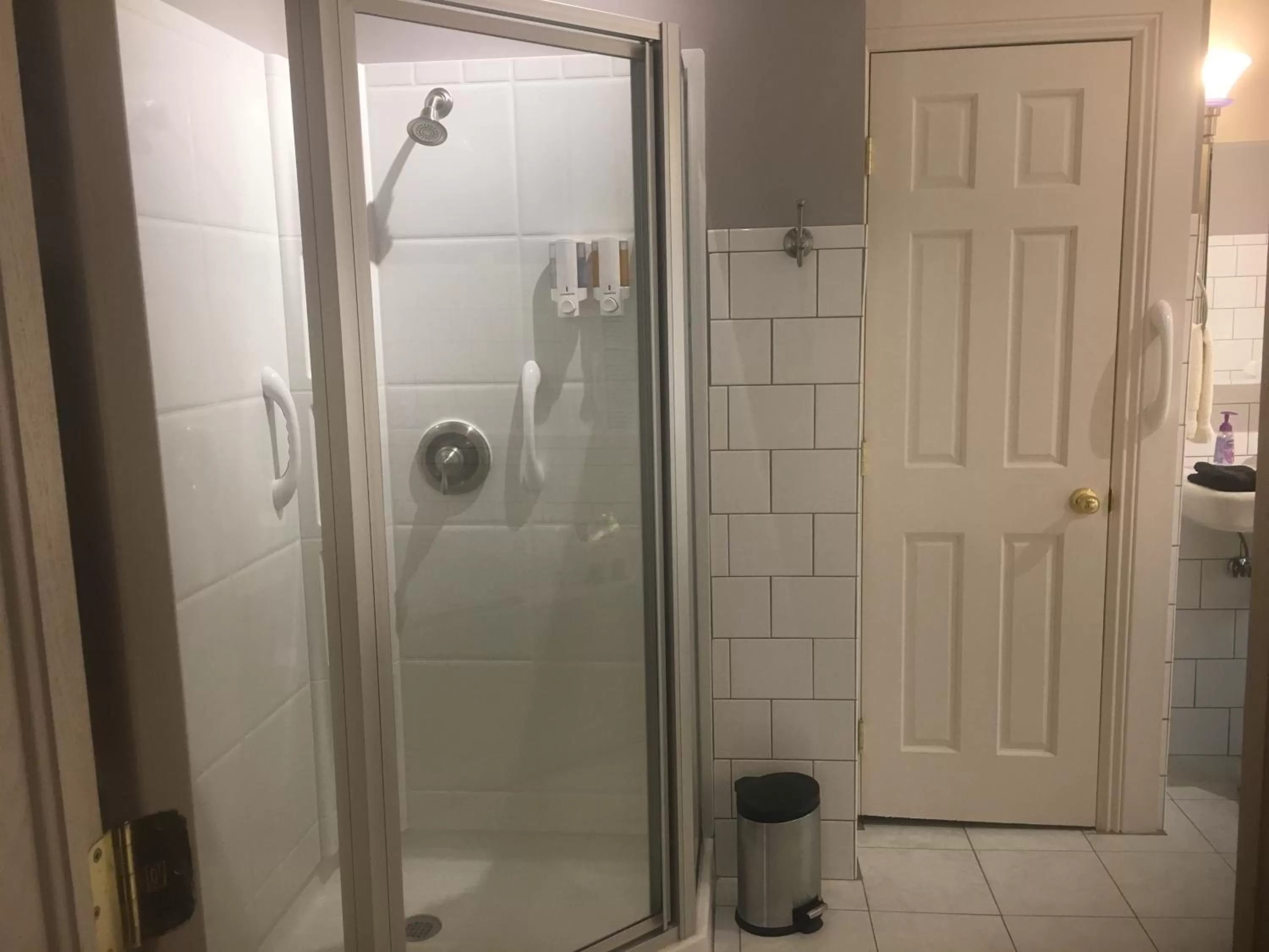 Shower in Bayberry House Bed and Breakfast