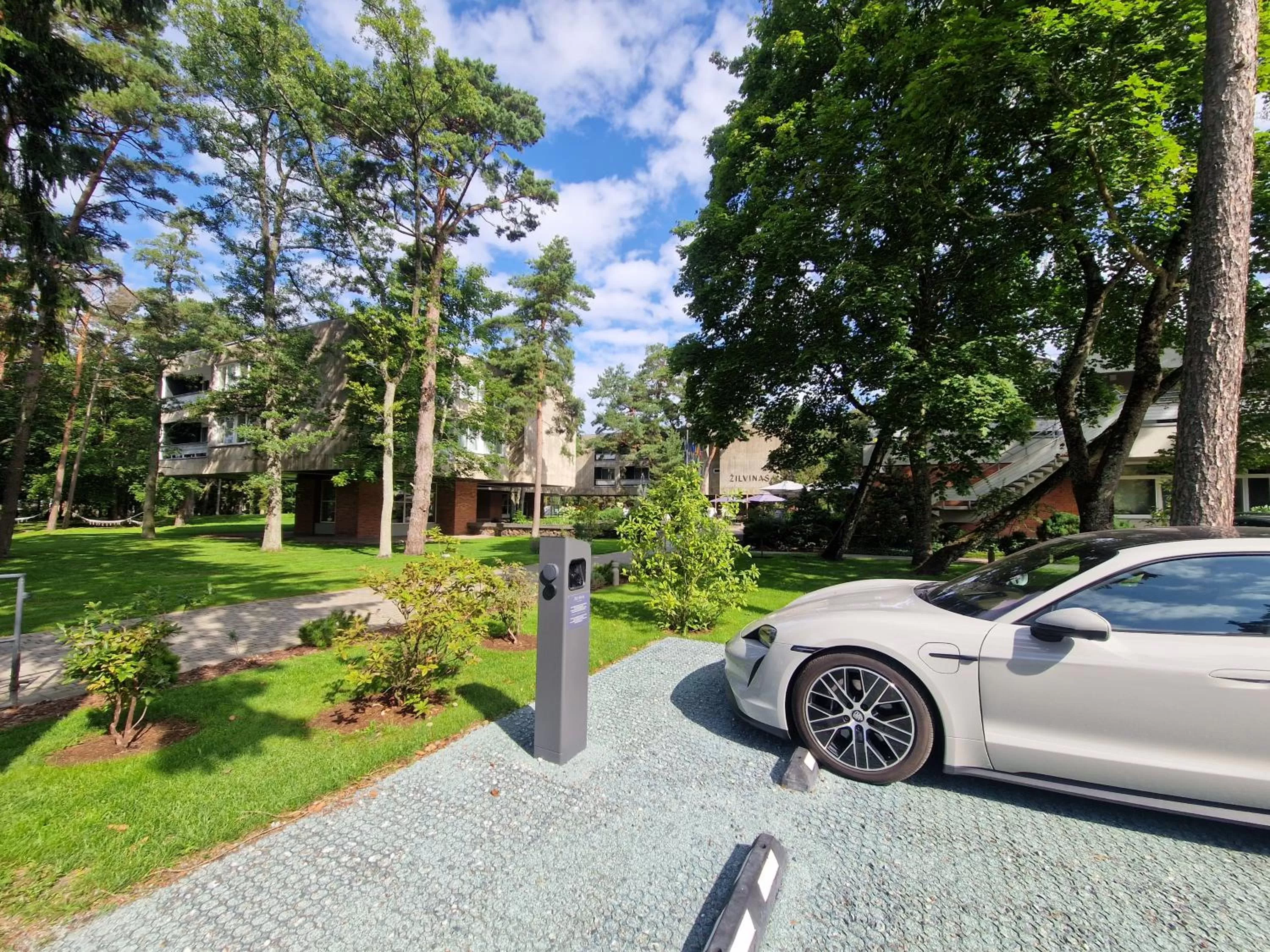 Parking in Žilvinas Hotel