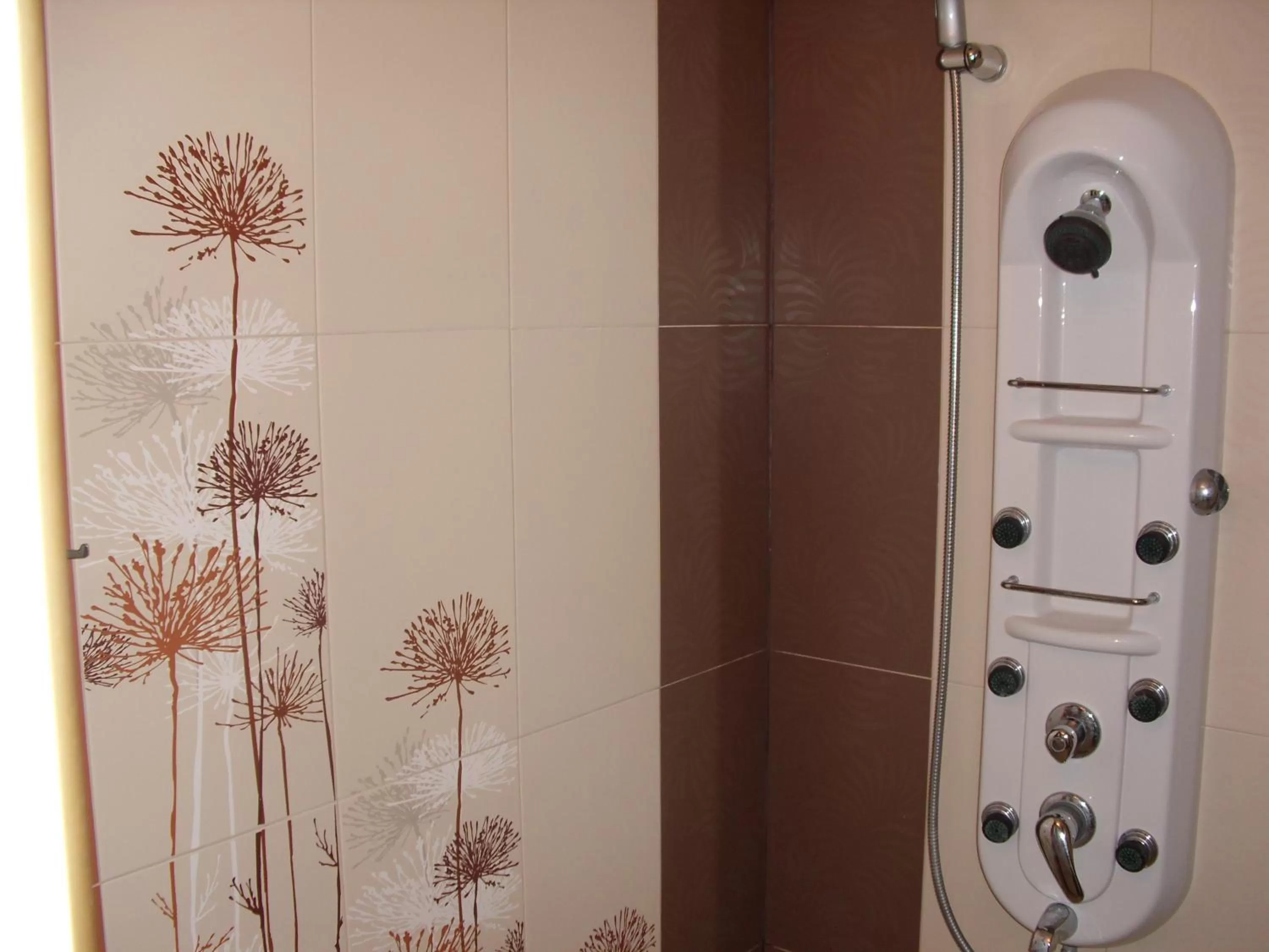 Bathroom in Family Hotel Malibu