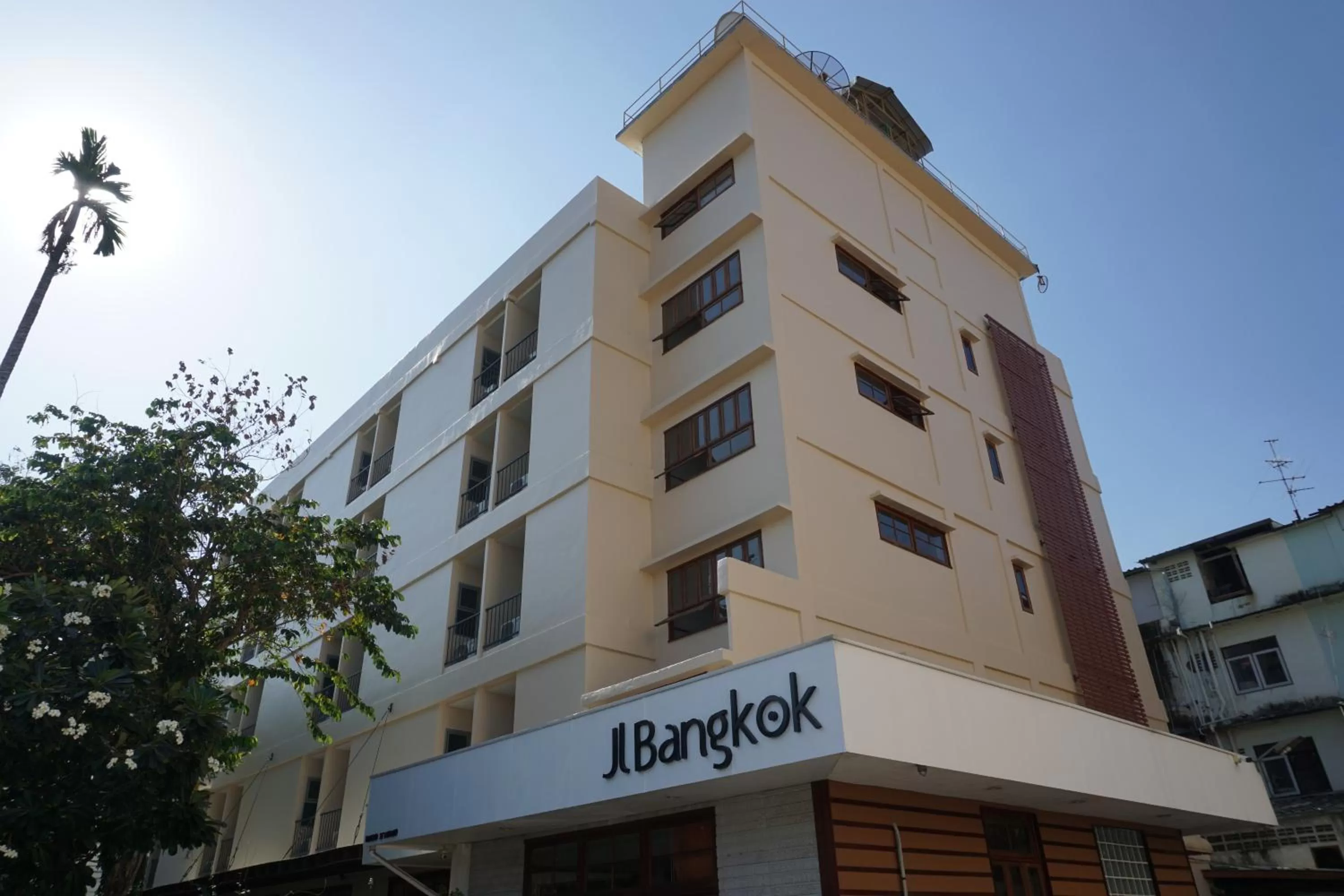 Facade/entrance in JL Bangkok Hotel
