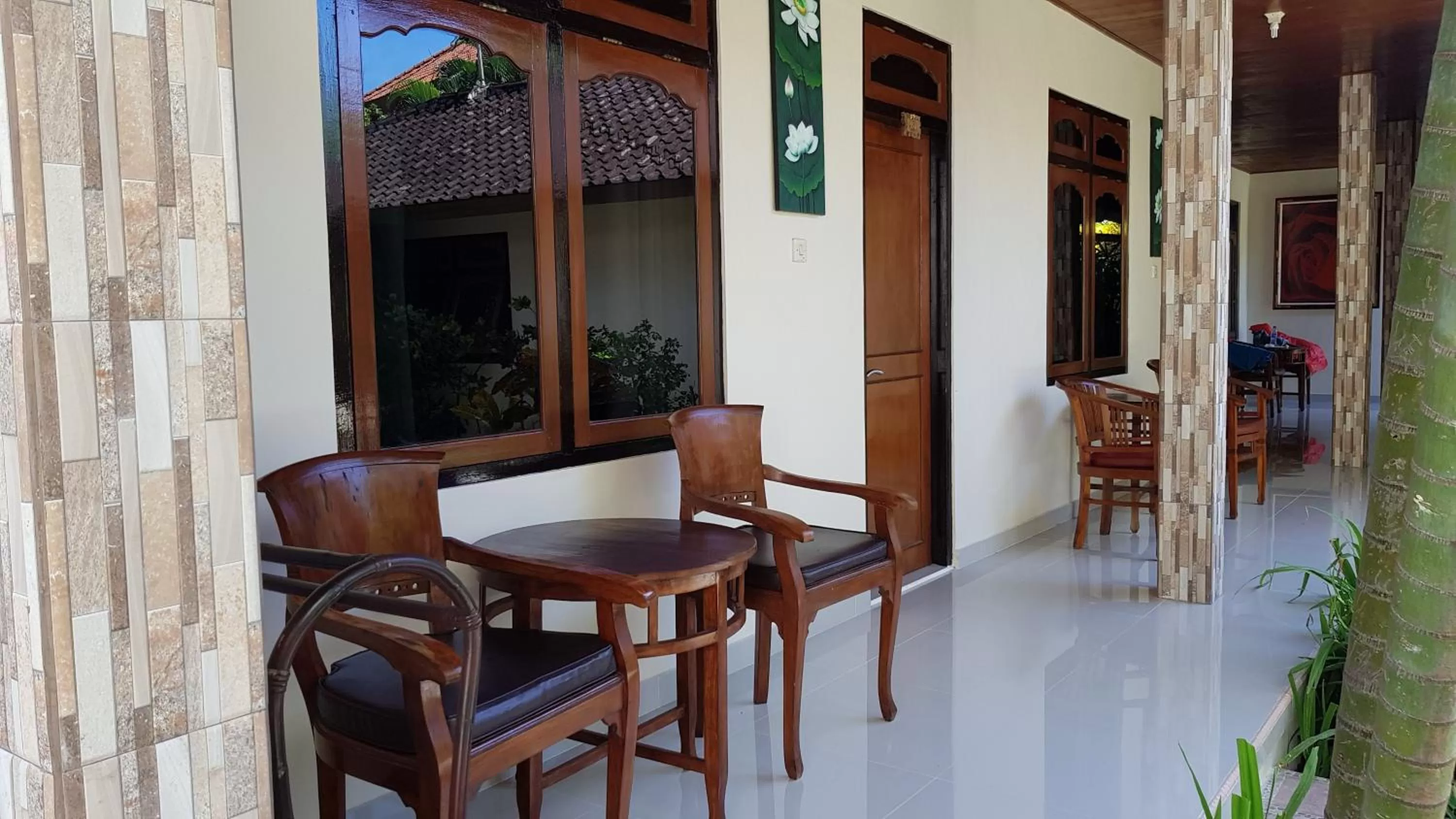 Balcony/Terrace in Kusnadi Hotel