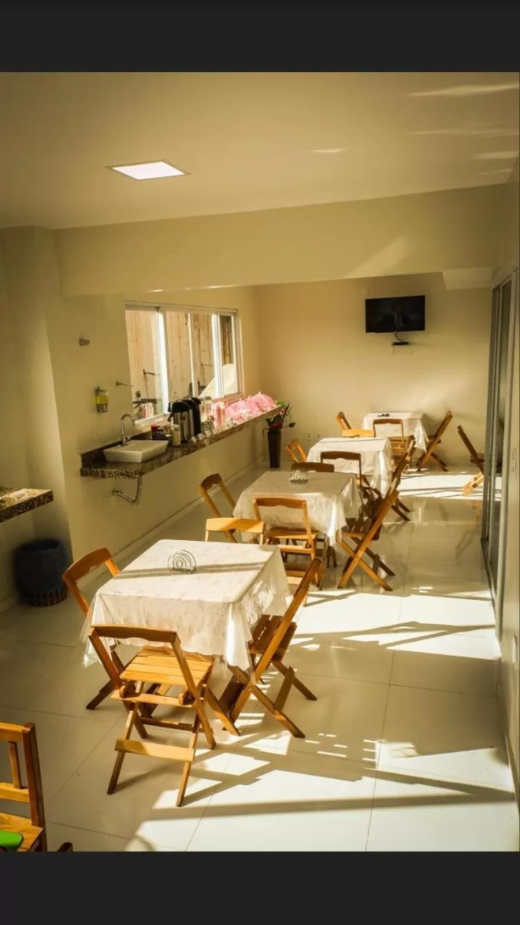 Restaurant/Places to Eat in Pousada Vila do Carmo