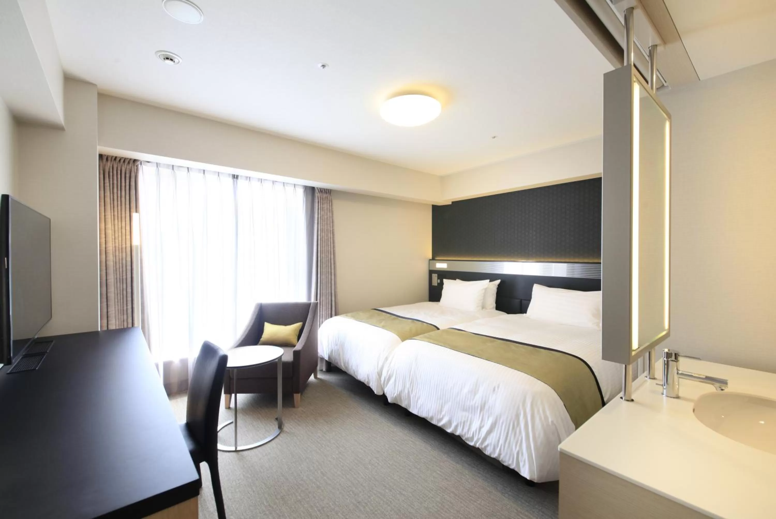 Photo of the whole room, Bed in Richmond Hotel Premier Asakusa International