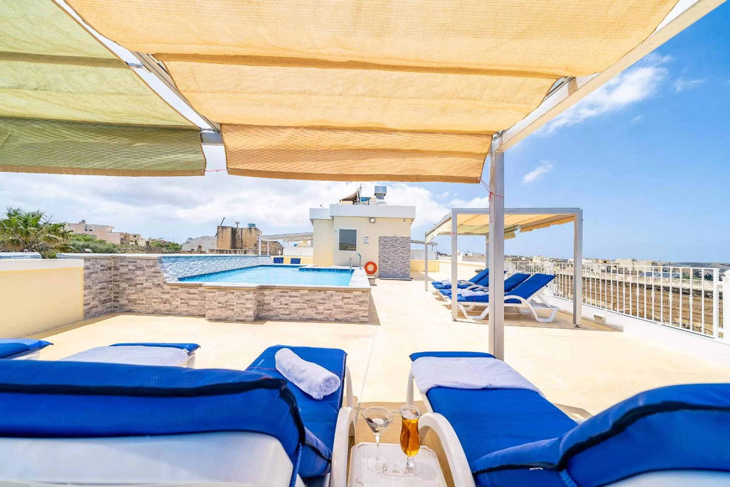 Swimming pool in Il-Logga Boutique Hotel