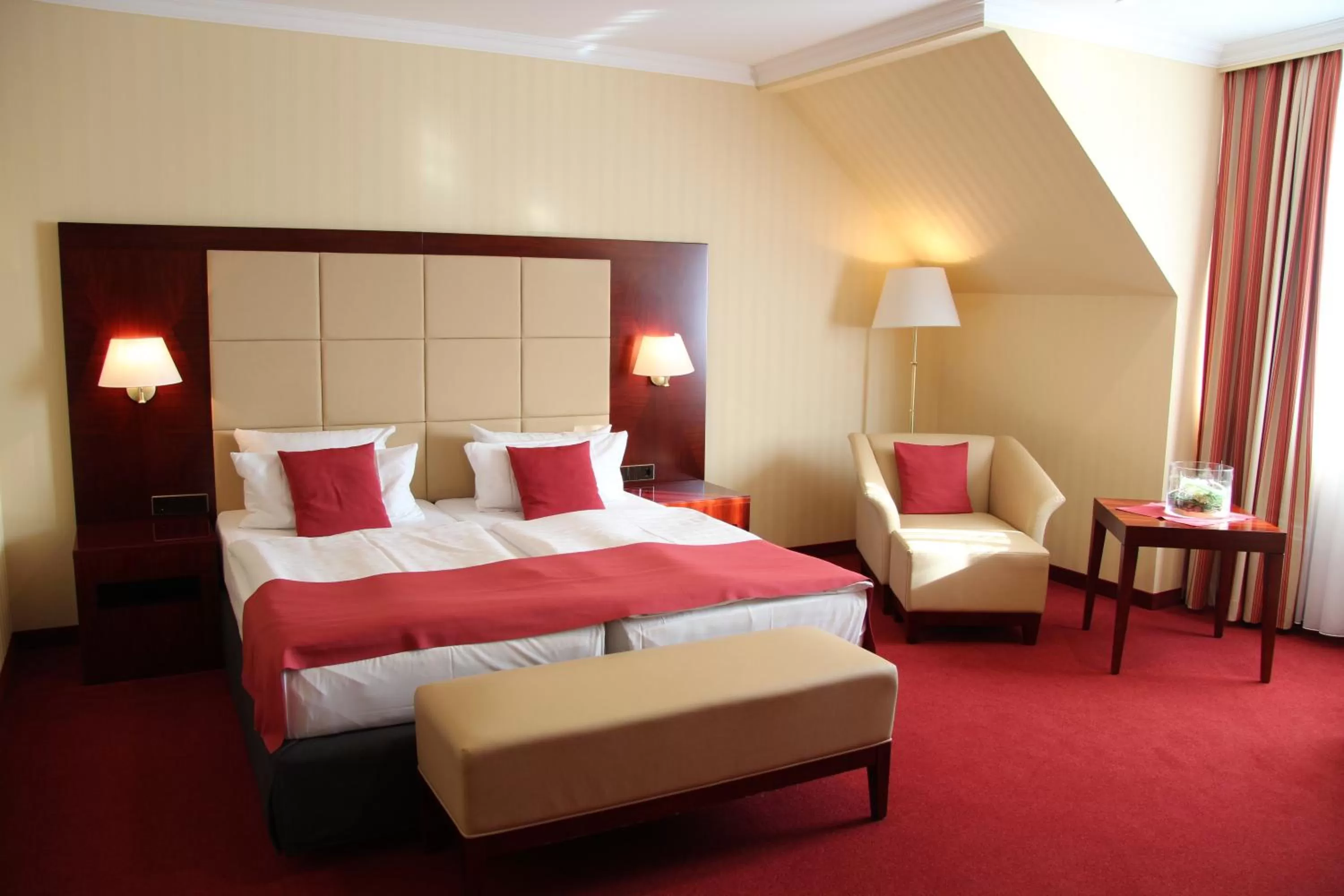 Photo of the whole room, Bed in Hotel Amaris Bremerhaven