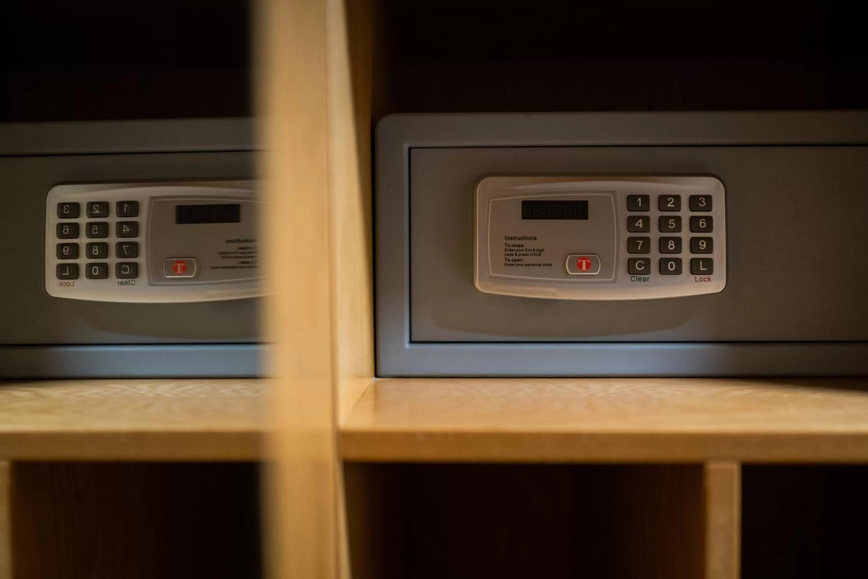 safe in Belmore Court & Motel