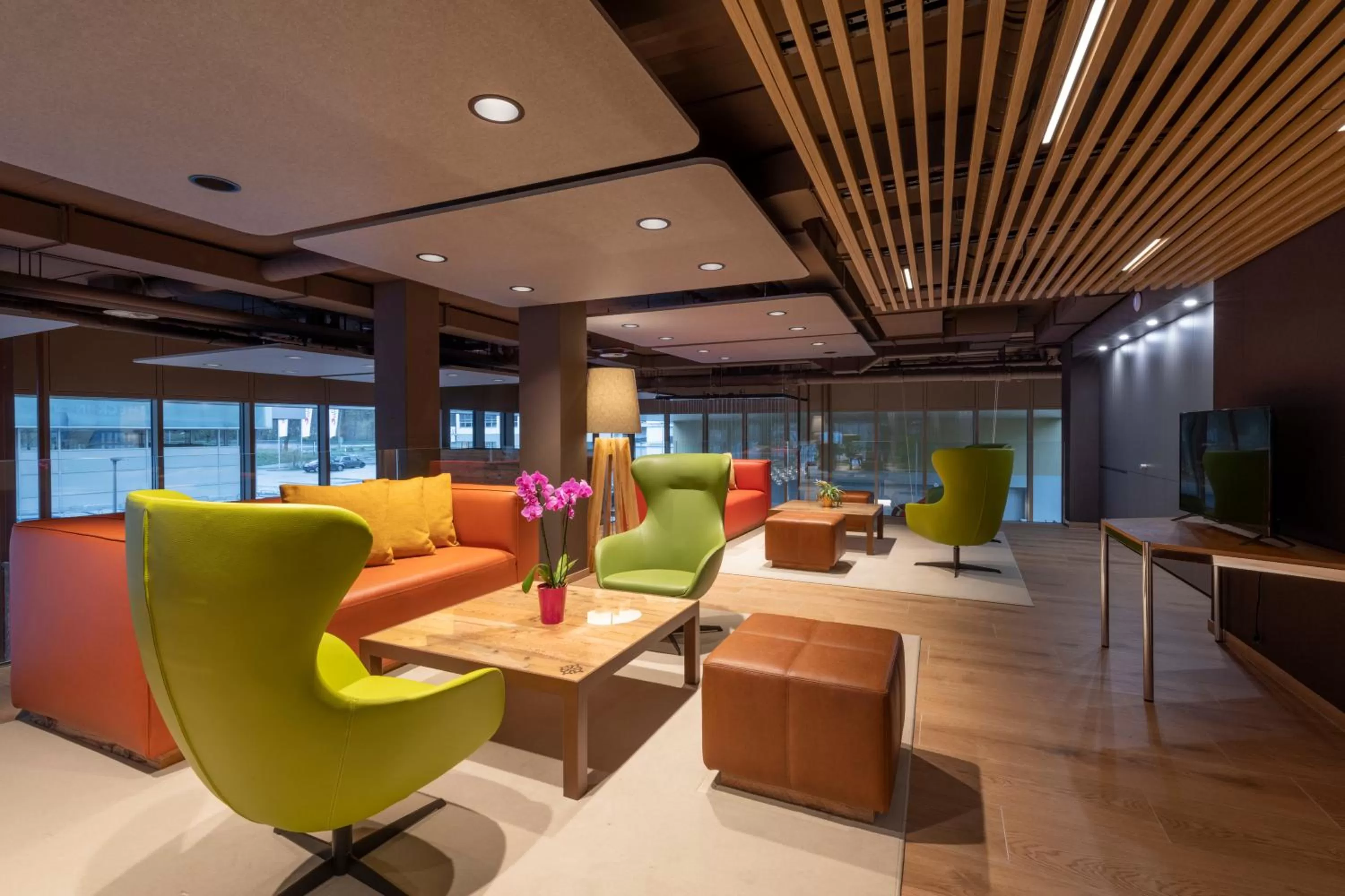 Lobby or reception in Los Lorentes Hotel Bern City