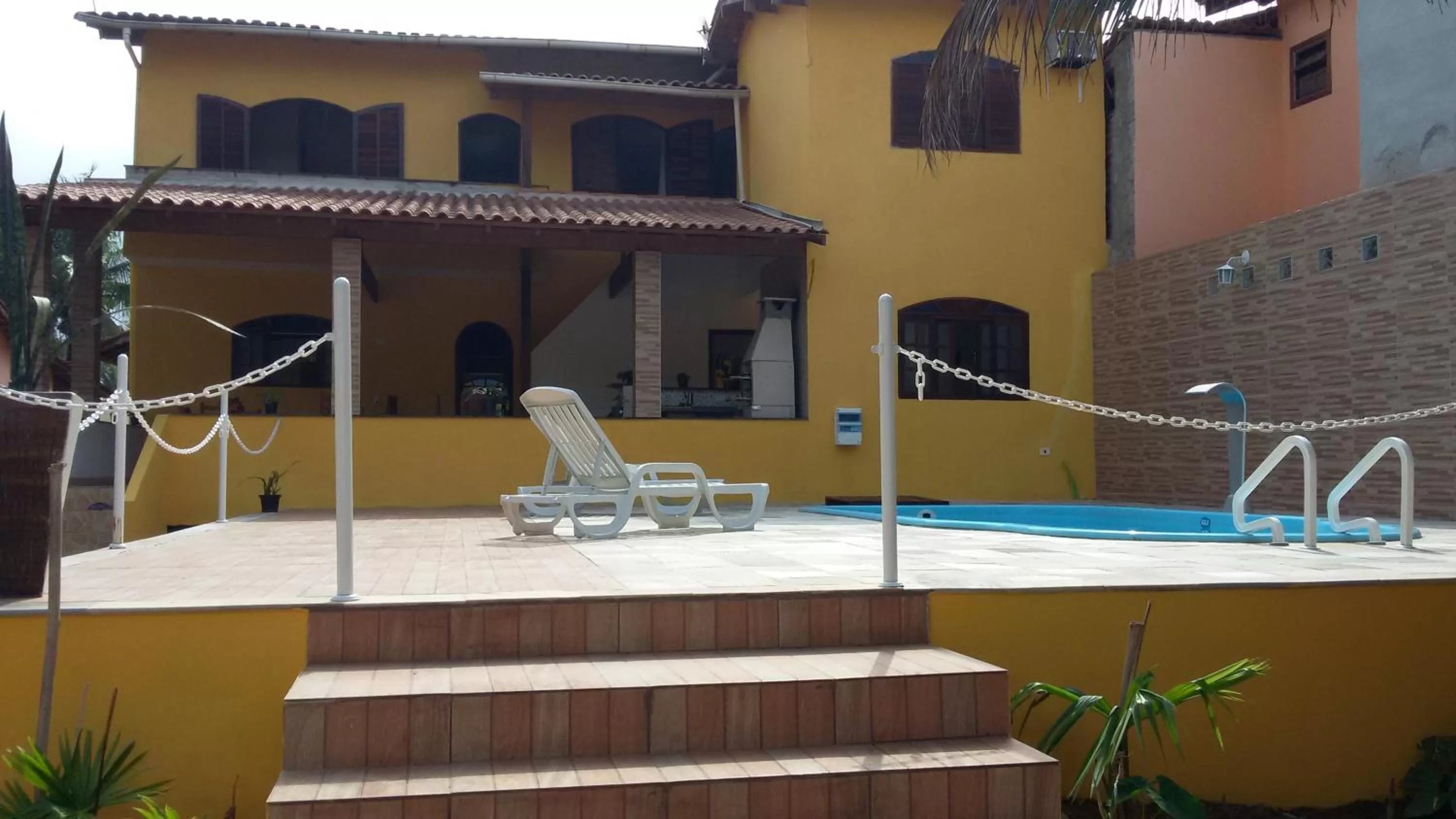 Property building, Swimming Pool in Pousada da Rose Paraty