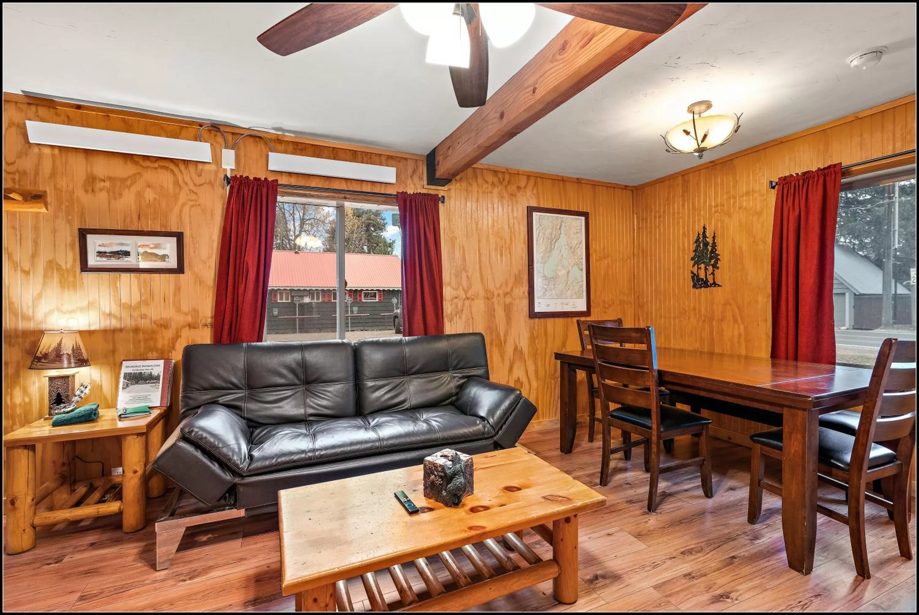Living room in Brundage Bungalows