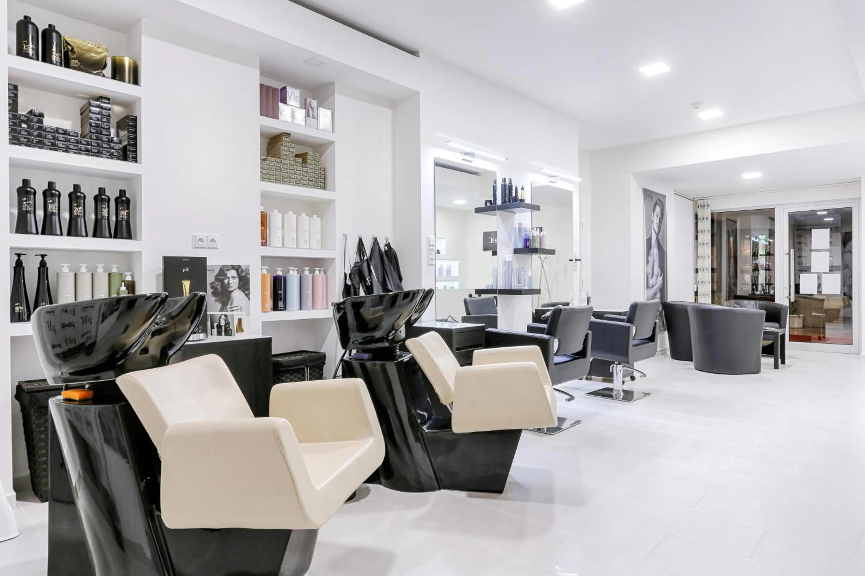 Area and facilities in Hotel Globus