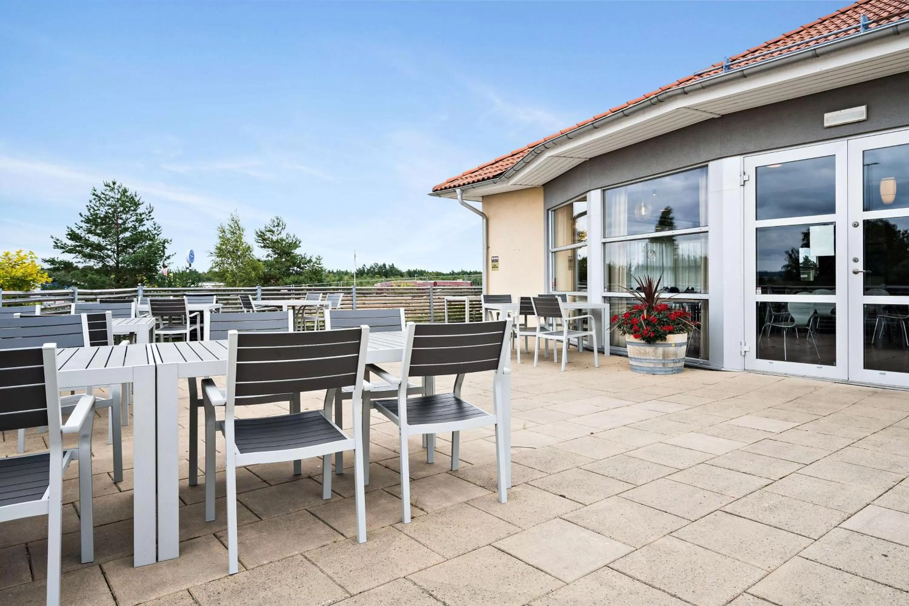 Property building in Best Western Hotel Vidöstern