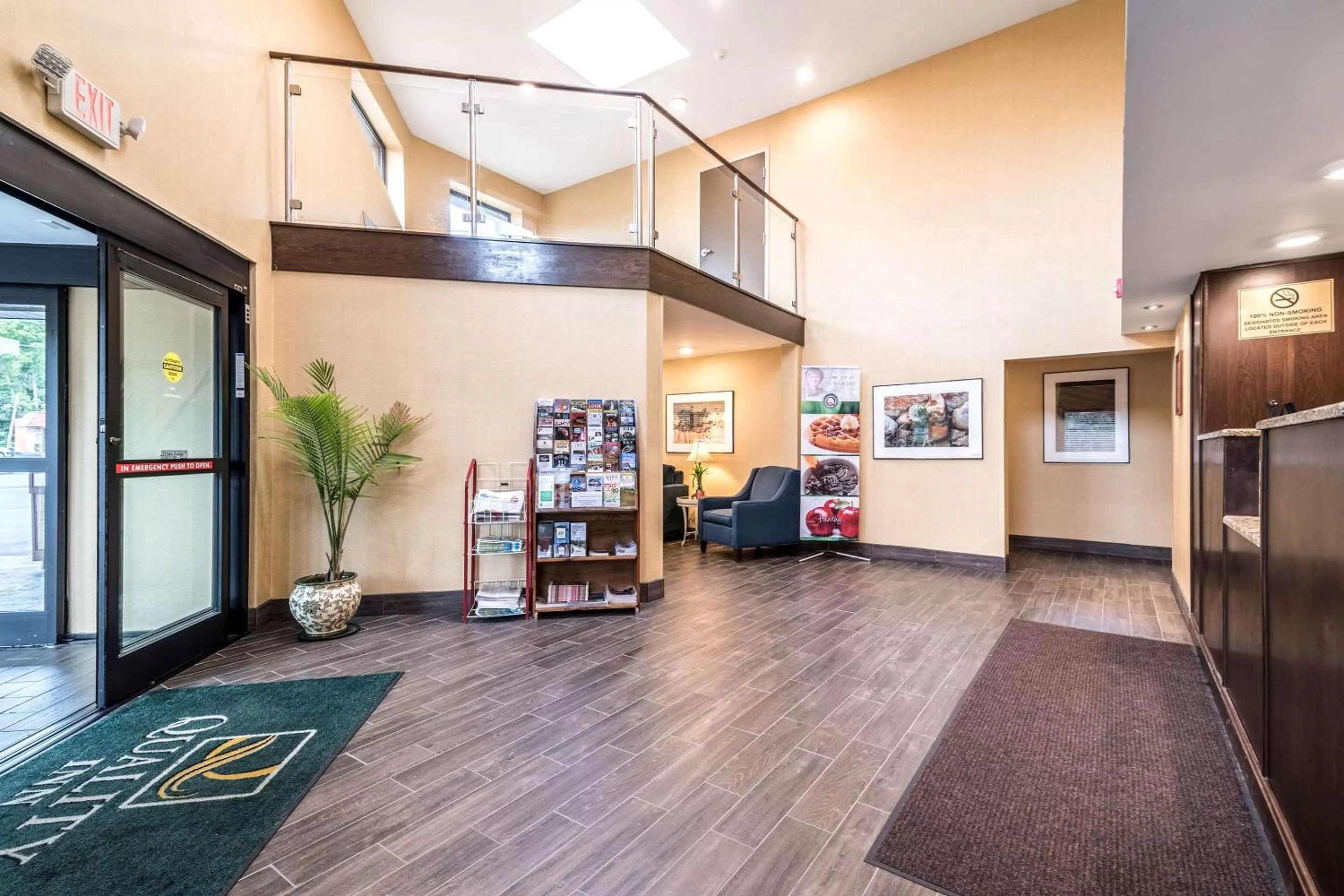 Lobby or reception in Quality Inn Ithaca - University Area
