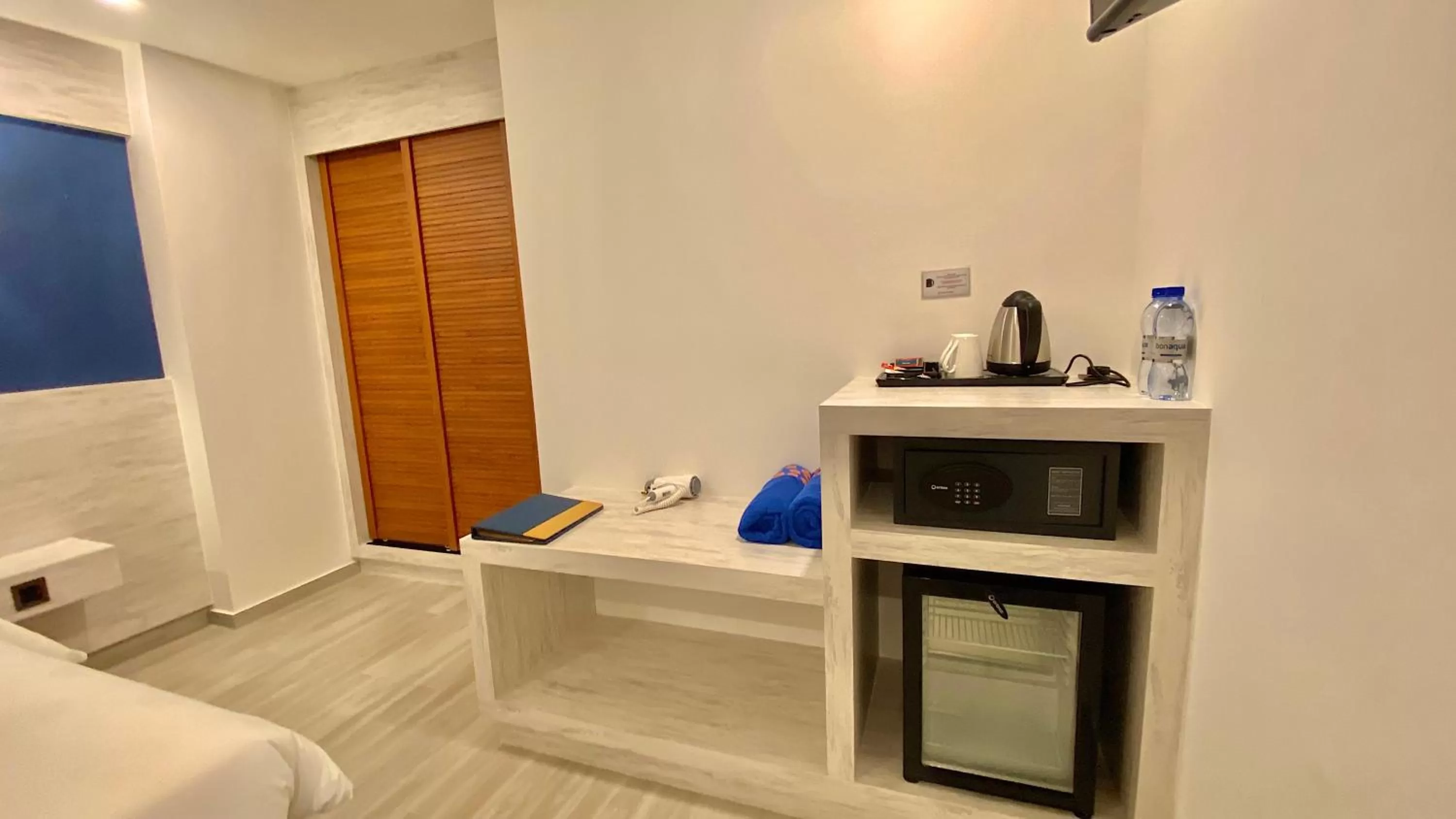 Coffee/tea facilities, Bed in Kaani Palm Beach