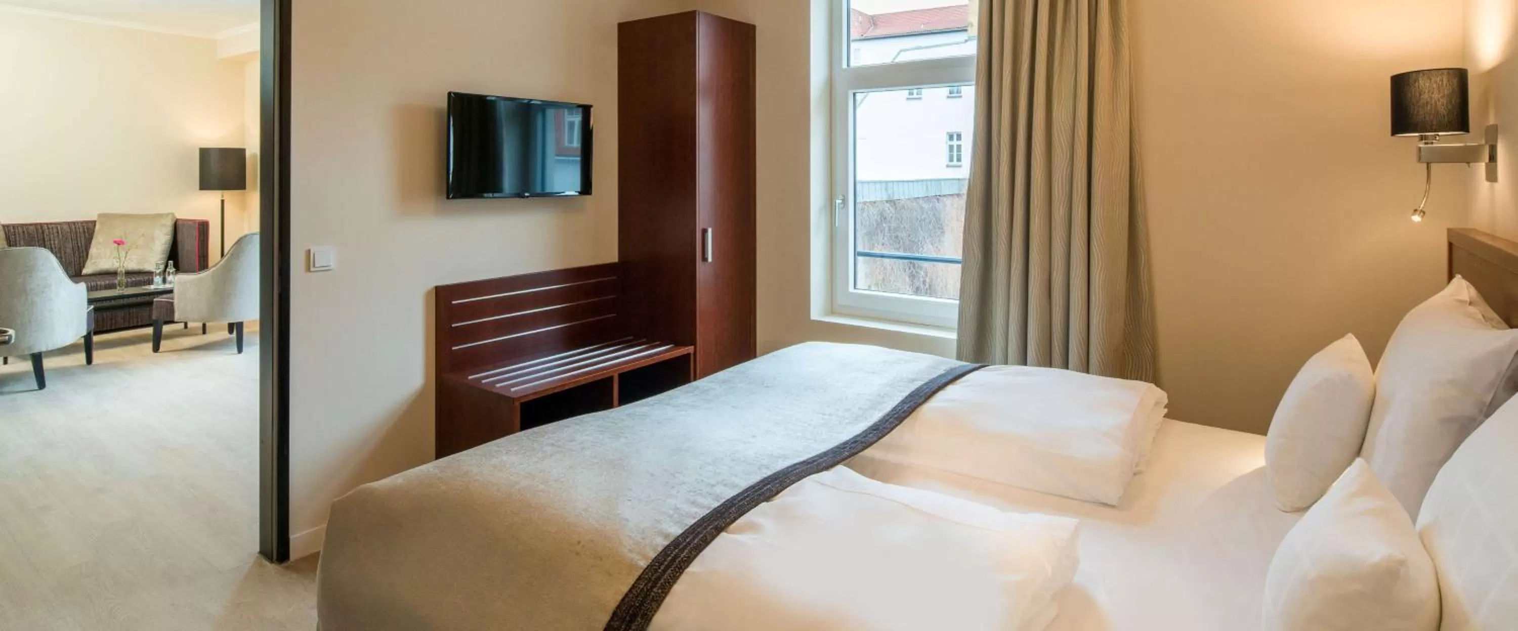 Suite with Double Bed and Sofa Bed - Annex in Best Western Plus Hotel Excelsior