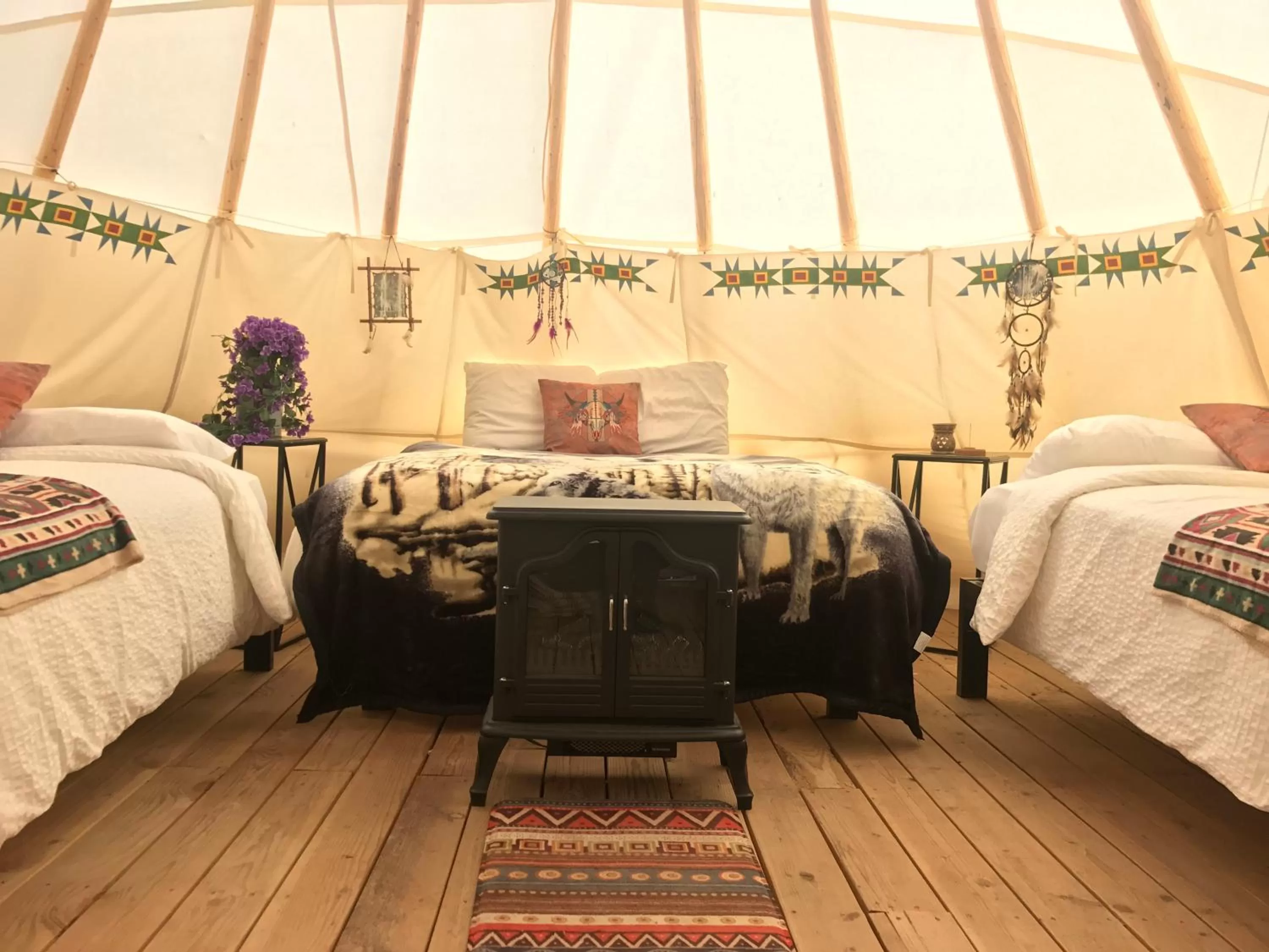 Photo of the whole room in Olancha RV Park and Motel