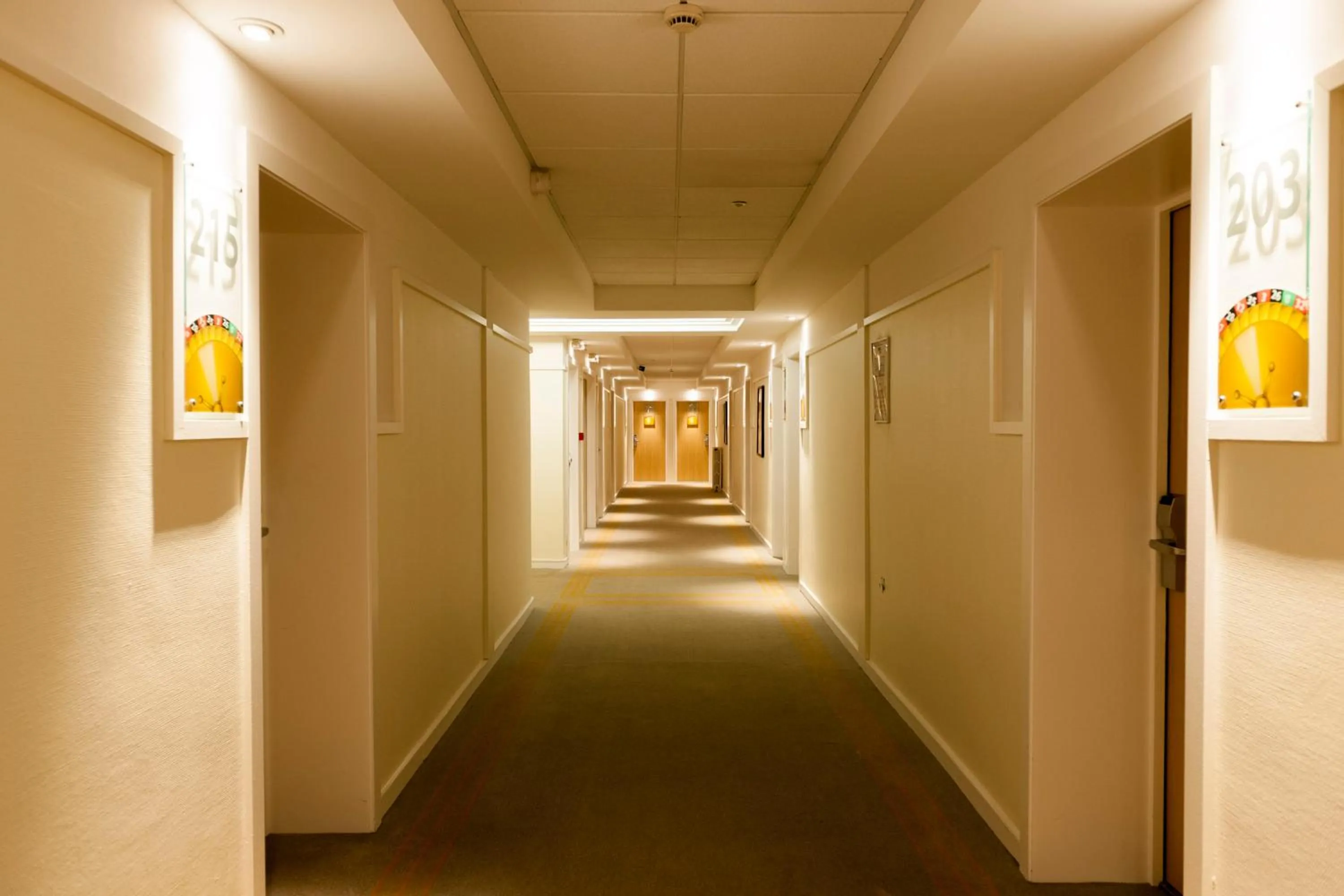 Lobby or reception in Grand Hôtel Filippo Strasbourg Nord