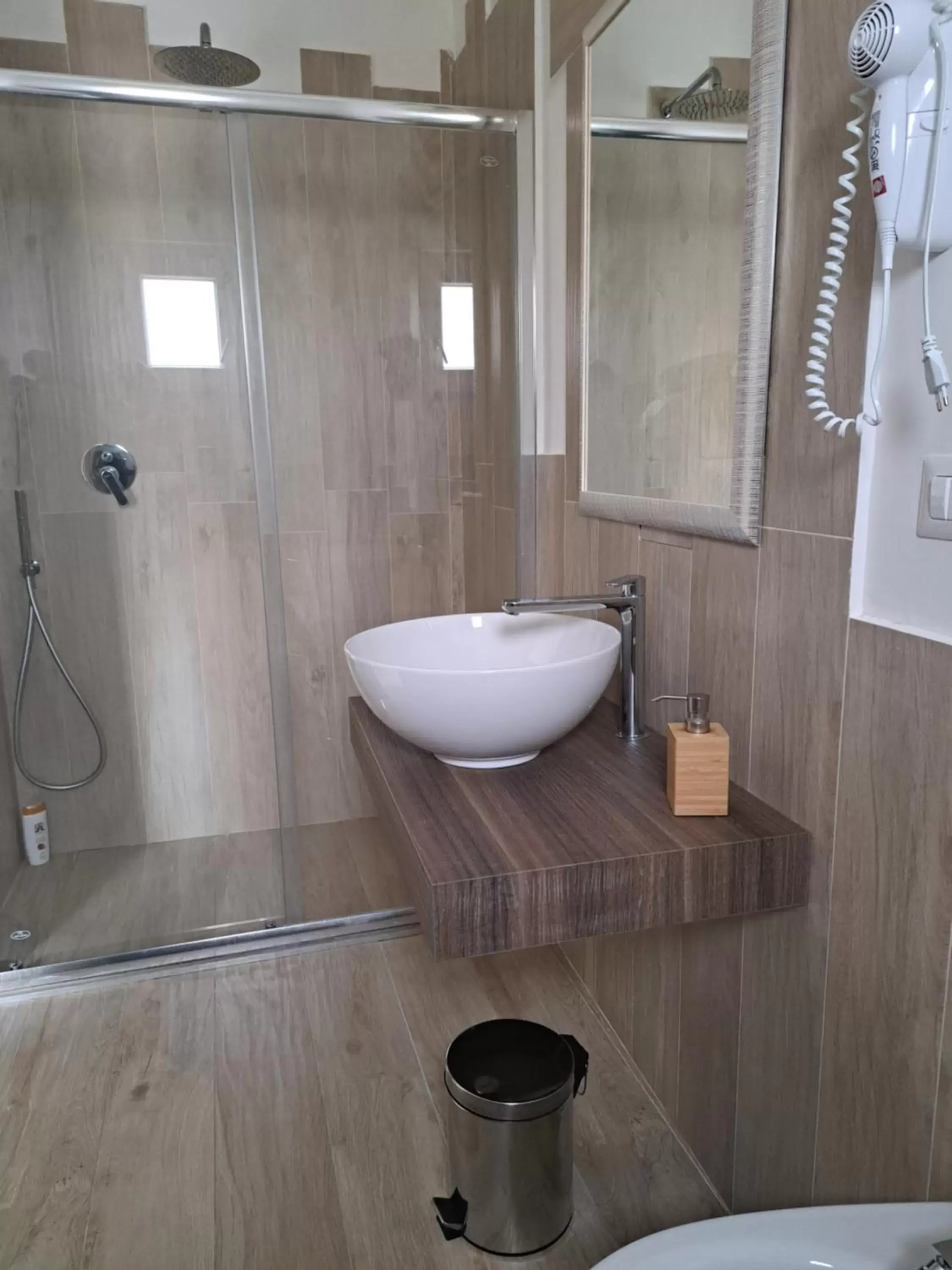 Deluxe Room in IL CEPPO sui sentieri per Amalfi Deluxe Room in IL CEPPO sui sentieri per Amalfi