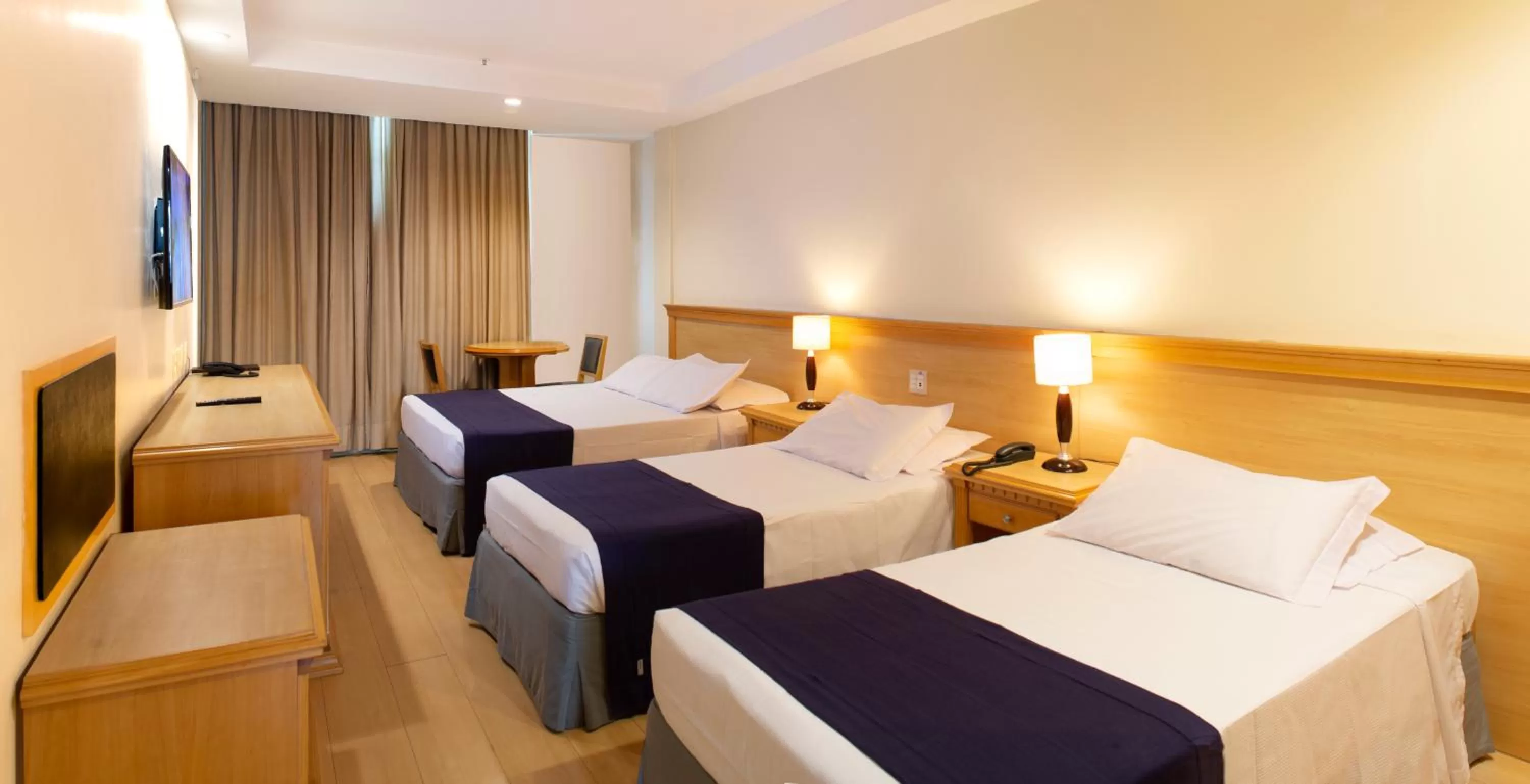 Bed in Mar Palace Copacabana Hotel